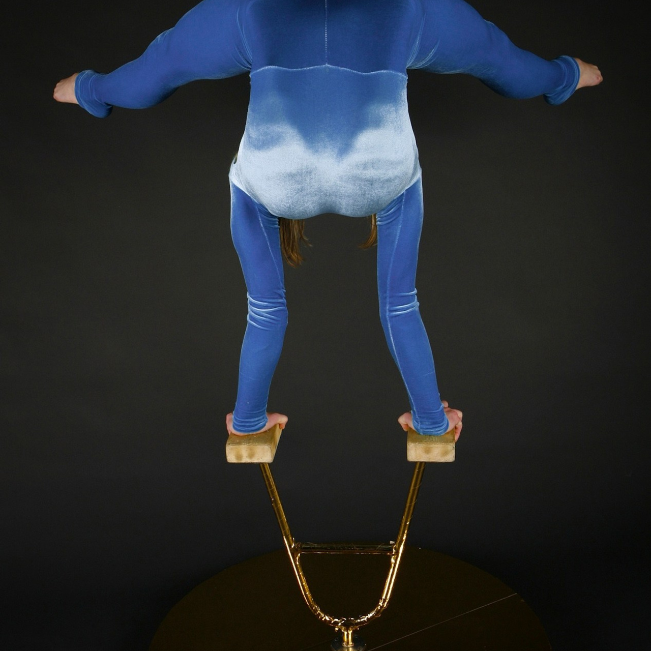 Циркова 013. Fantastic-Bodies photo performance