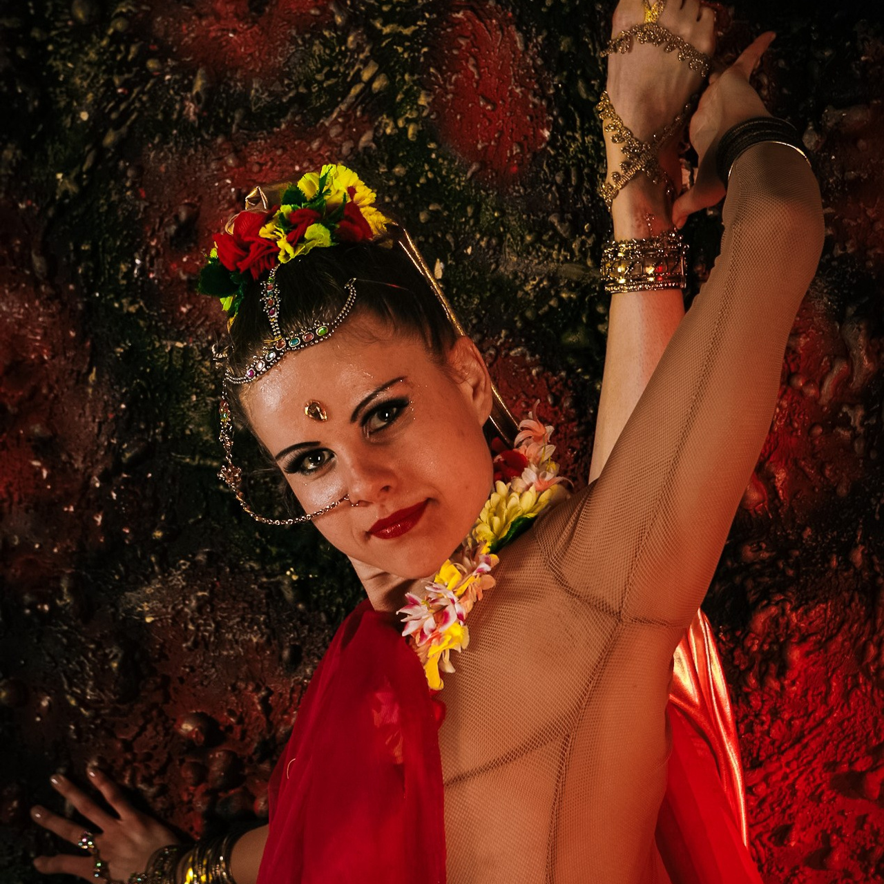 Цирковая 024. Fantastic-Bodies photo performance