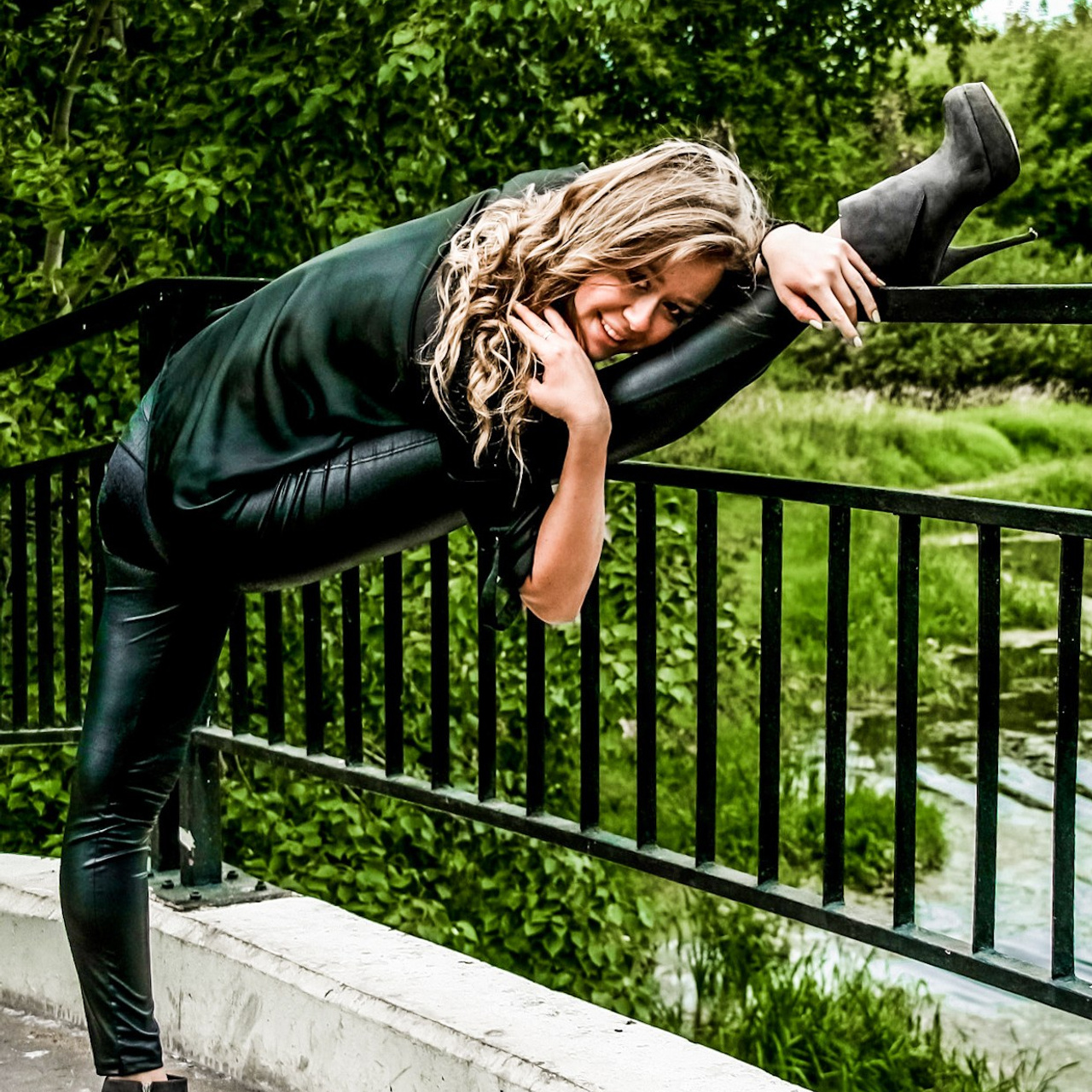 Гимнастка 015. Fantastic-Bodies photo performance