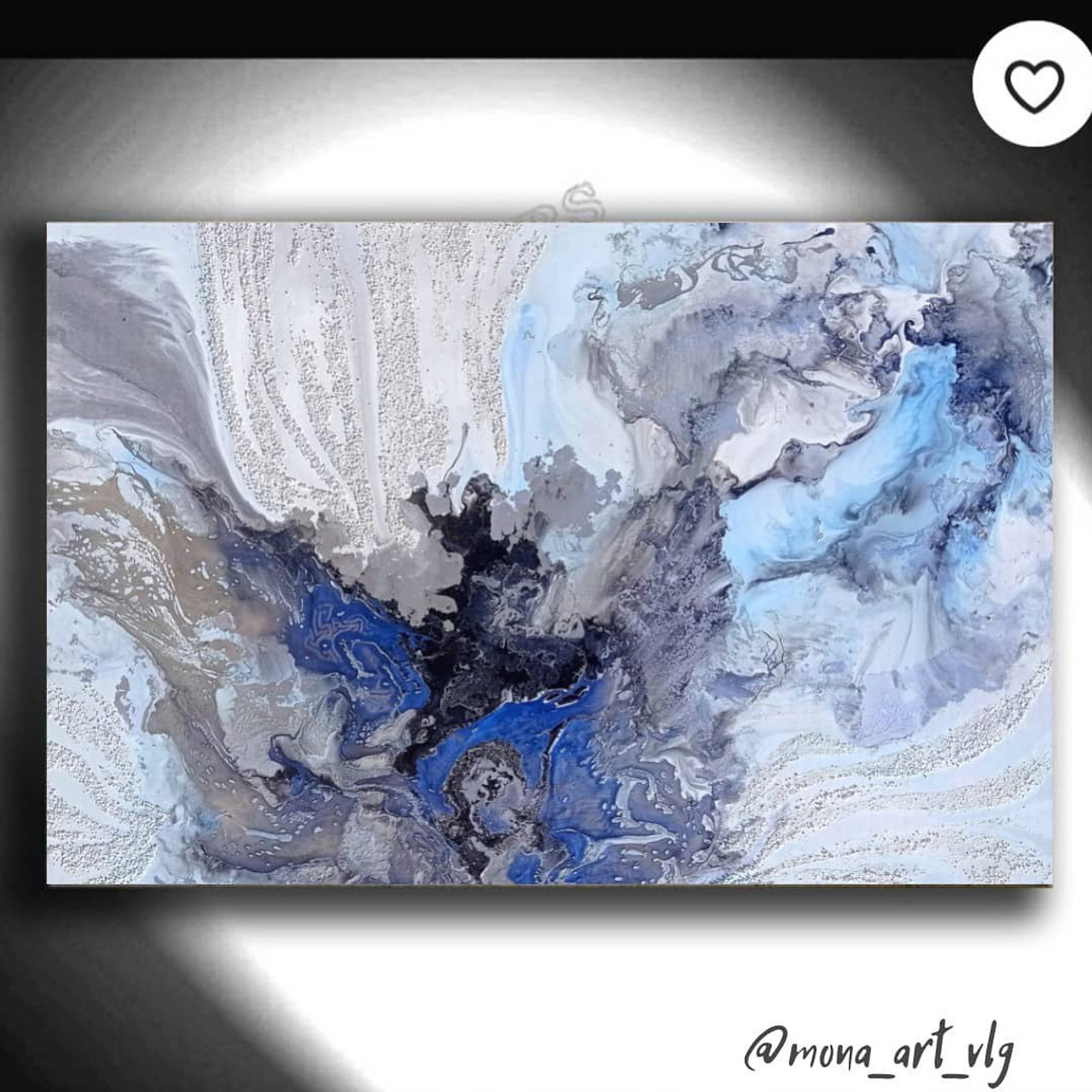 Абстракционная картина выполненная в сереневых тонах. Купить premium art, интерьерные картины в интернет-магазине MONA