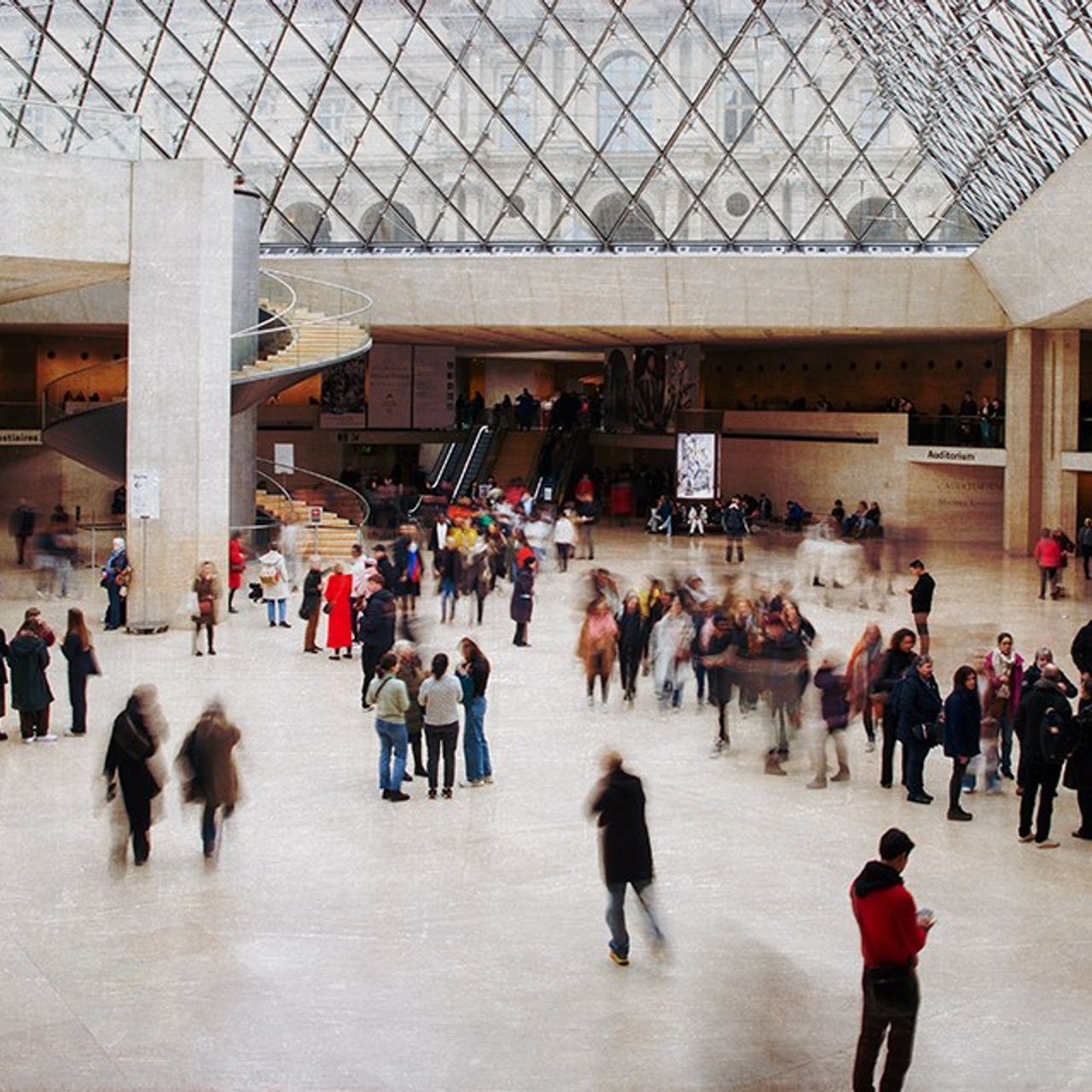 PORTFOLIO. Visual artist and photographer Alexandra Muravyeva