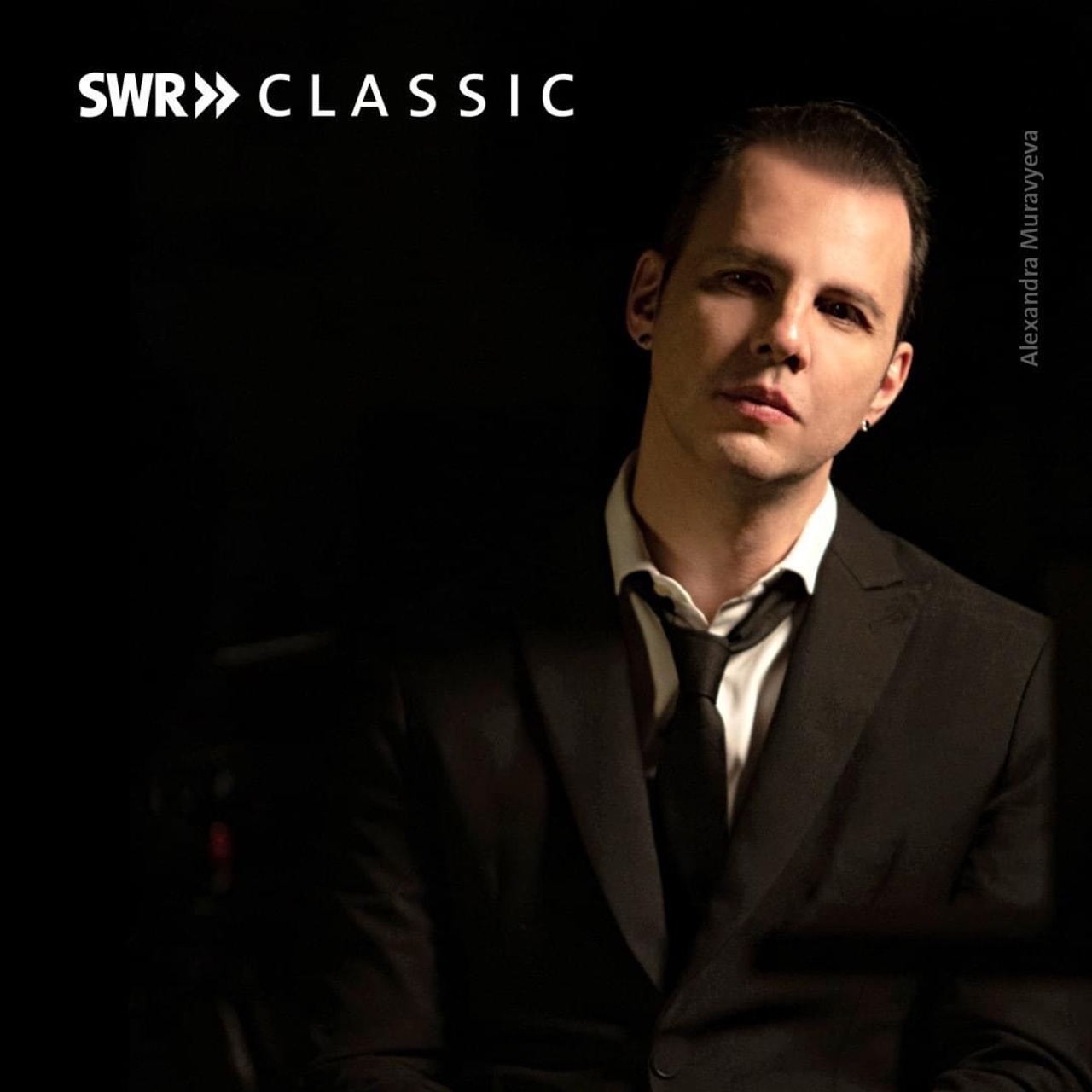 ABOUT ME. Visual artist and photographer Alexandra Muravyeva