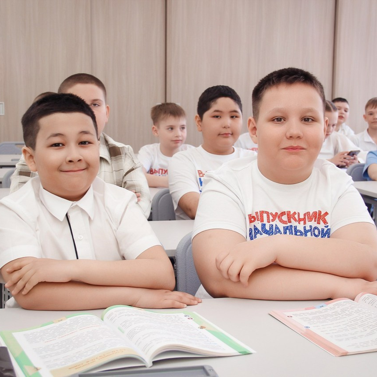 Школьный / Свадебный фотограф. Выпускные альбомы для школ и Детских садов в Барнауле /Выпускные/Свадебные/Детские/Семейные и др. виды съёмок /Фотограф Вера Валейко