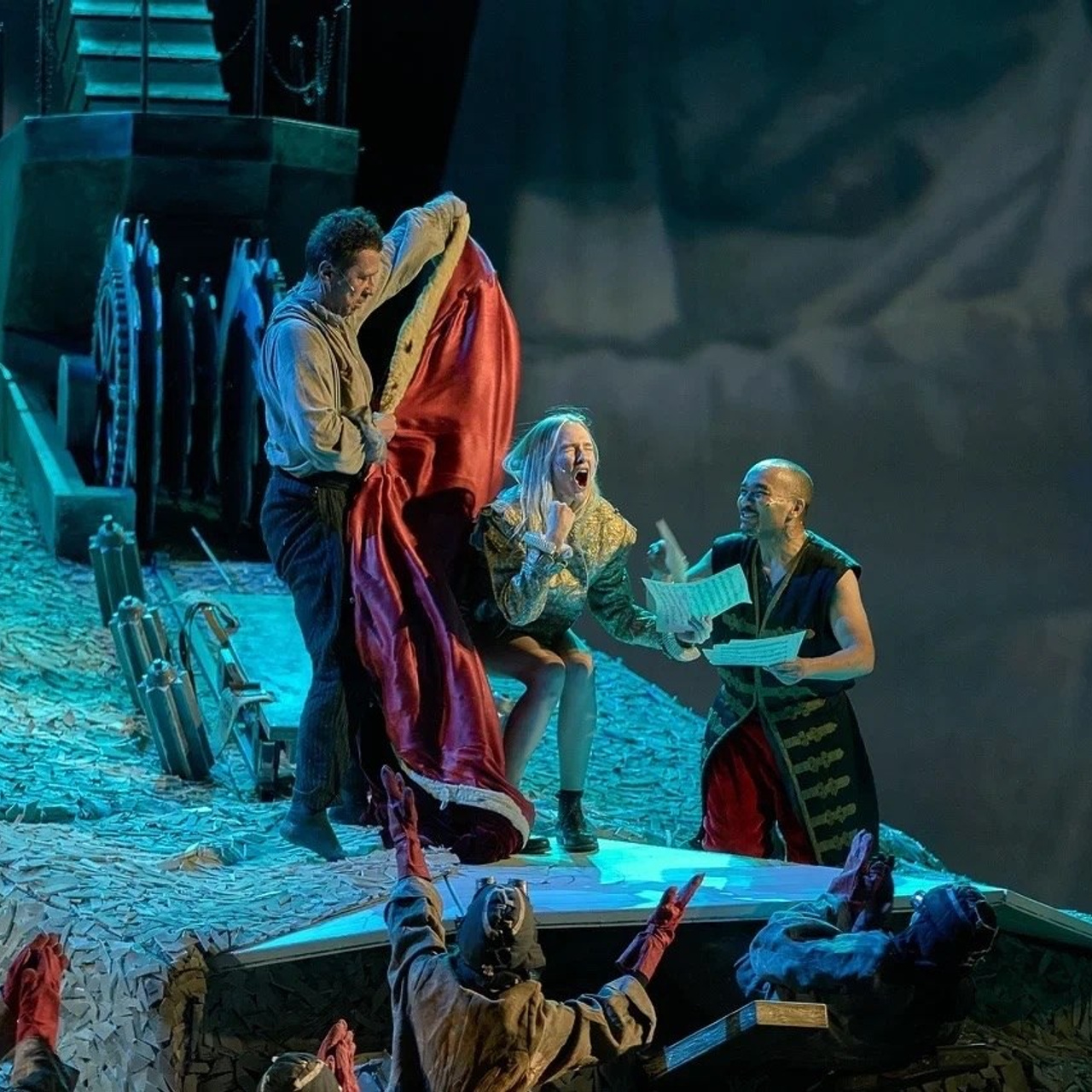 Декорации для спектакля «Лес» | МХАТ им. Горького. История занавеса. Превращаем идею в технологию