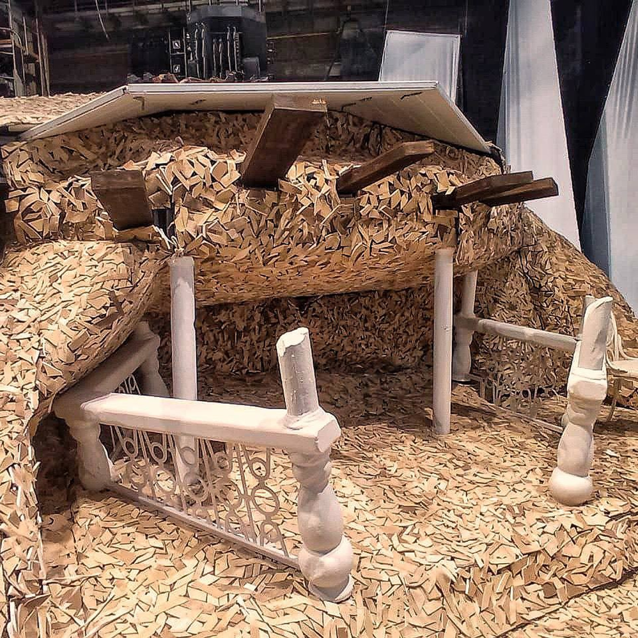 Декорации для спектакля «Лес» | МХАТ им. Горького. История занавеса. Превращаем идею в технологию