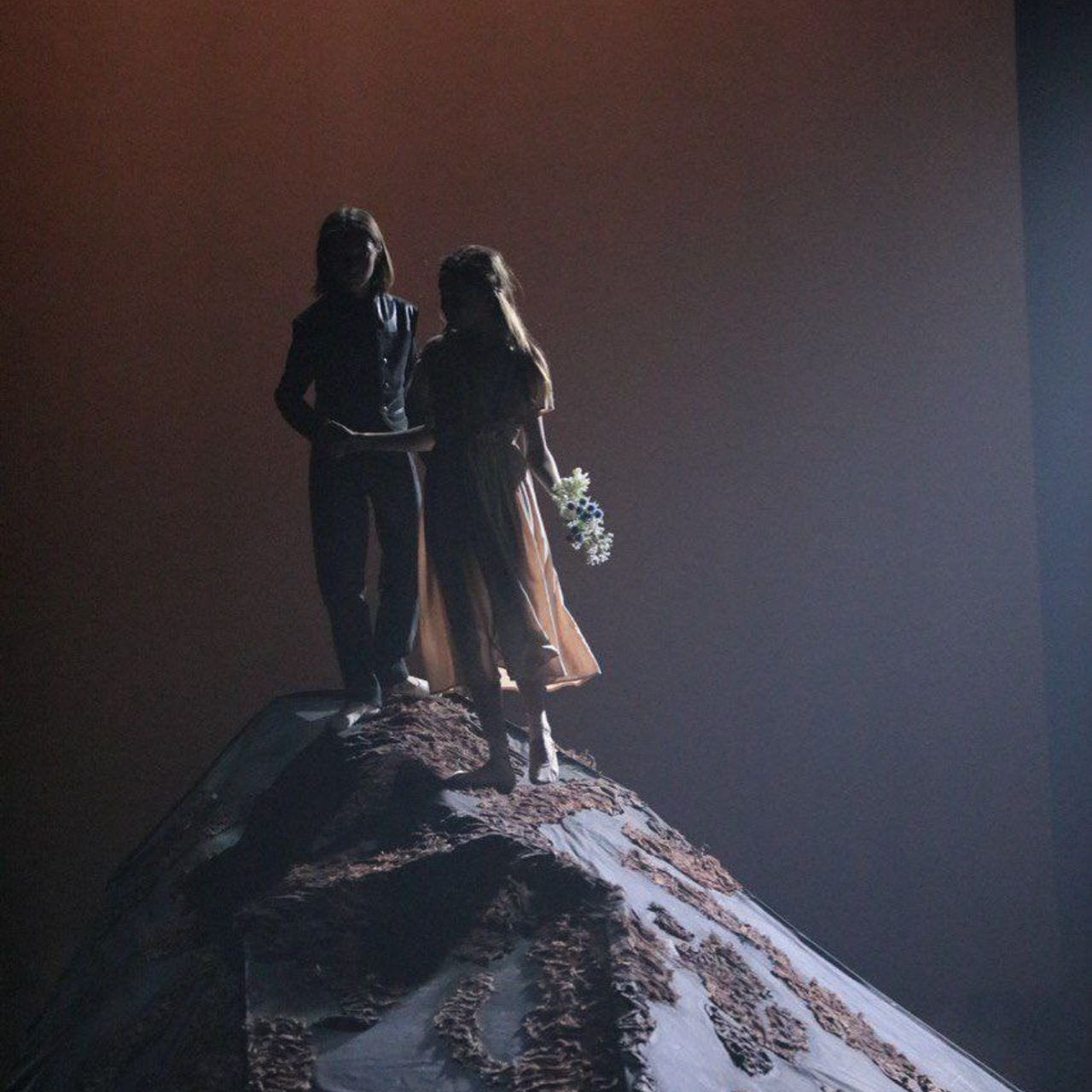 Декорации для оперы «Грозовой перевал» | Фестиваль «Херсонес». История занавеса. Превращаем идею в технологию