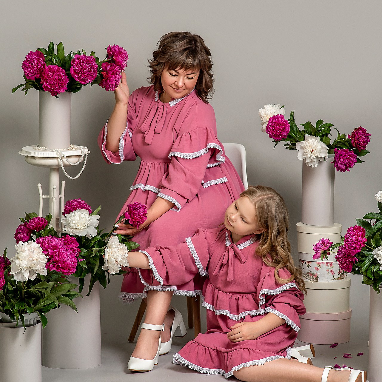 Галя и Поля — пионы 2024