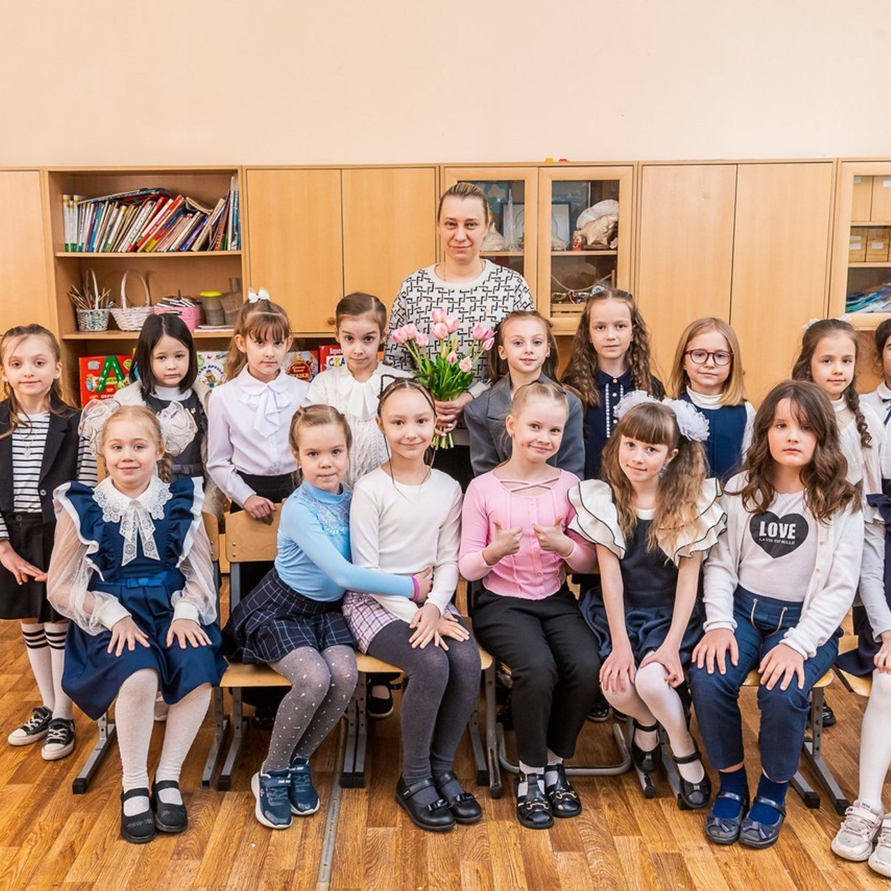 Студия школьной и детской фотографии в Москве. Школьные фотографы «НЕБУРАТИНО»