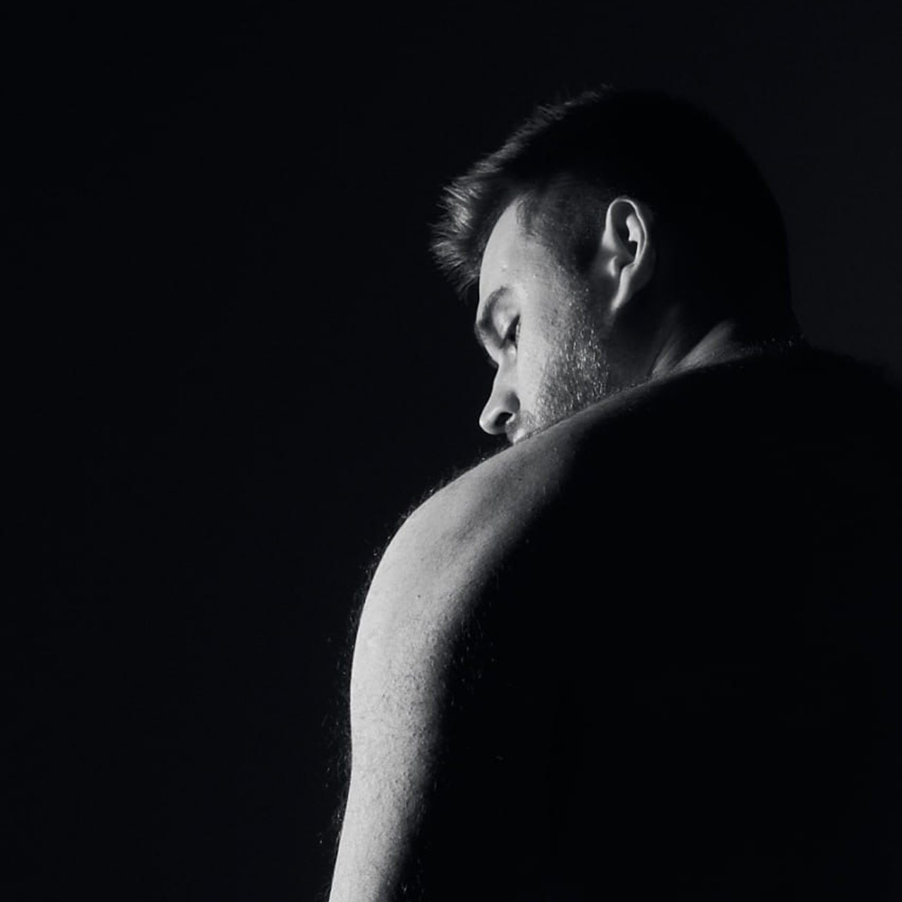 Мужской портрет ЧБ