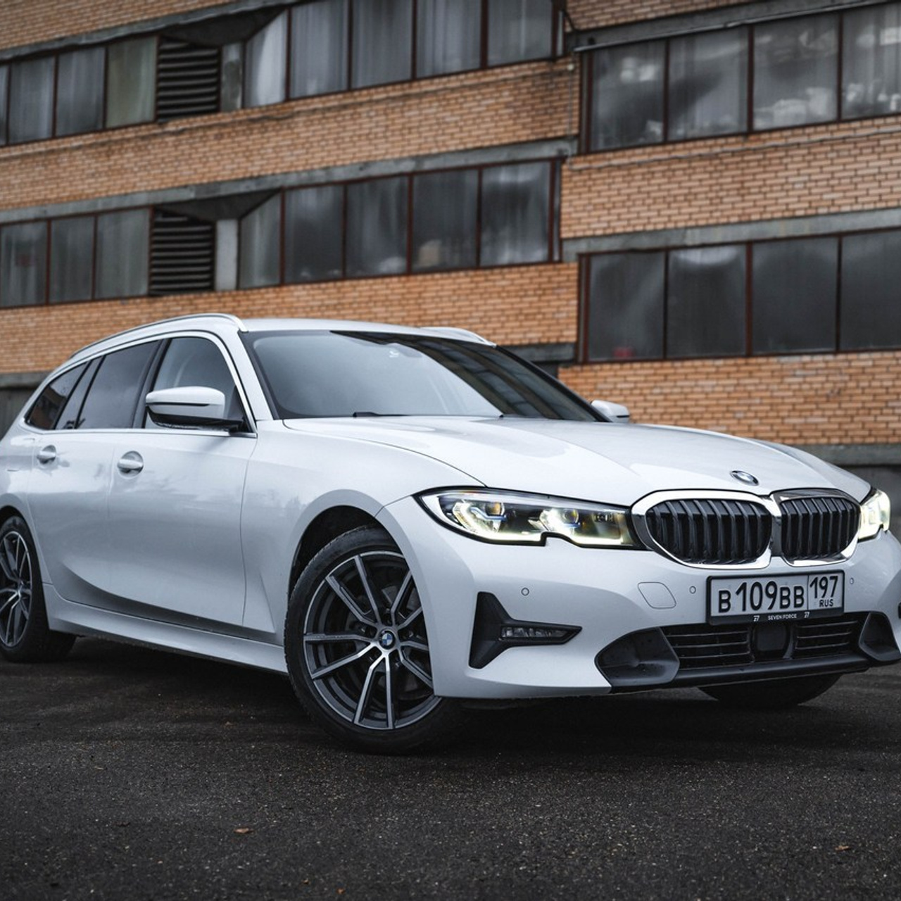 Отзывы. Автомобильный фотограф в Москве — Сидоров Дмитрий