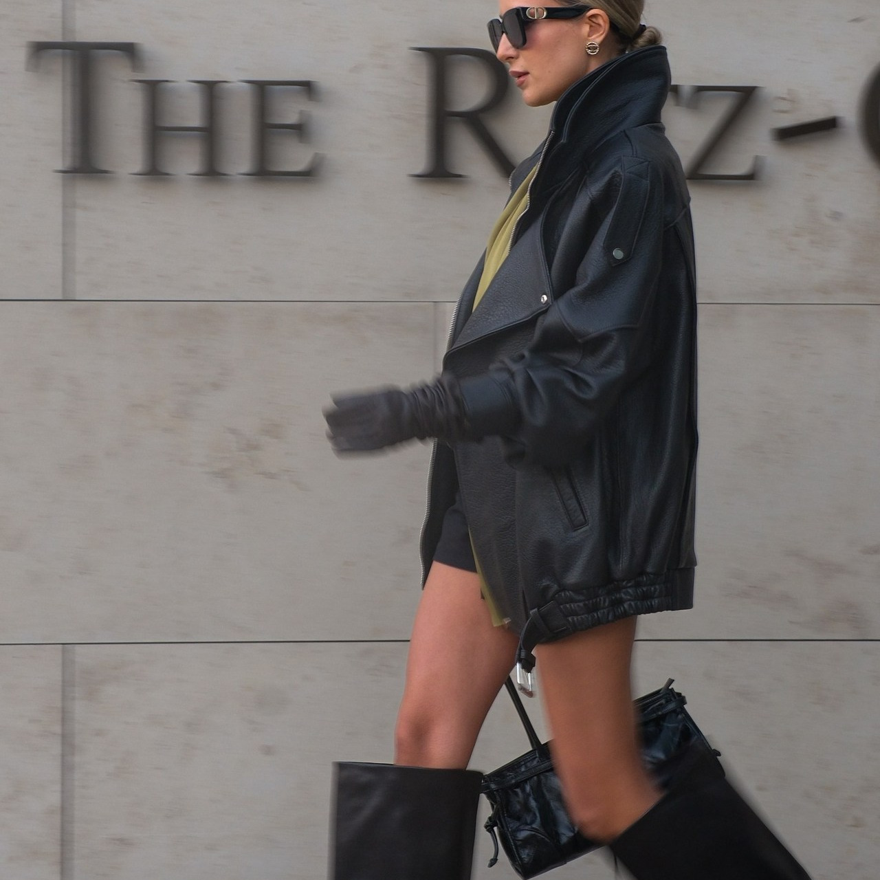 Отзывы. Художница в Алматы Мухамед-Рахимова Джамиля