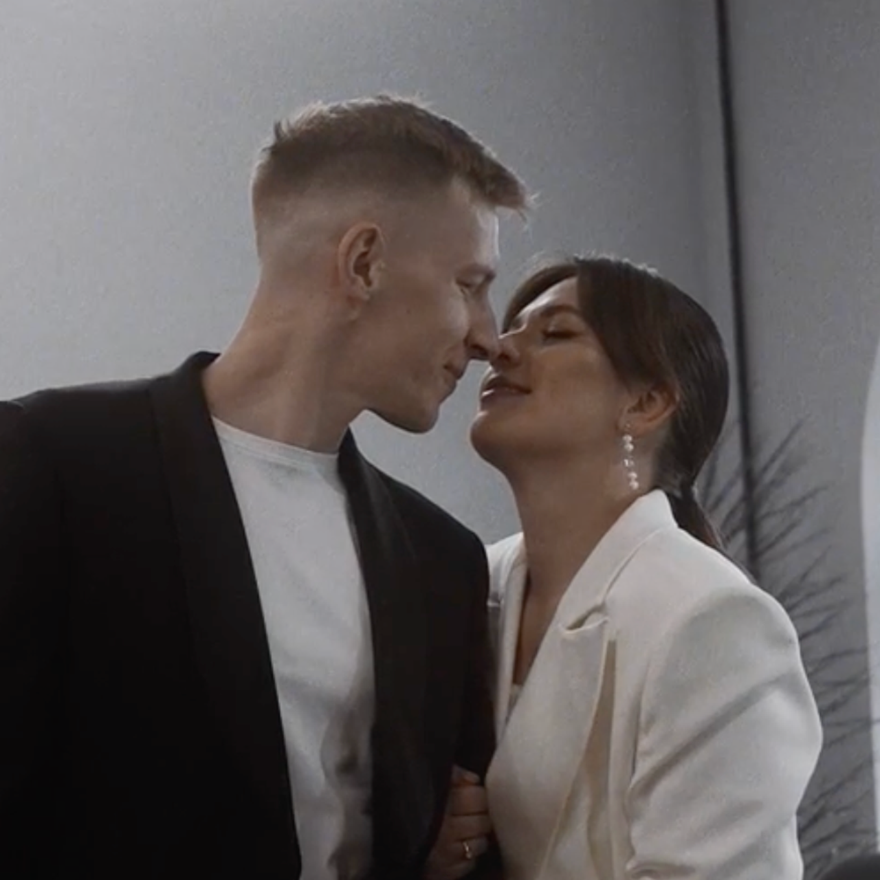 Отзывы о профессиональной свадебной видеосъёмке в Москве. Свадебный видеограф в Москве Максим Лобач-Граубергер