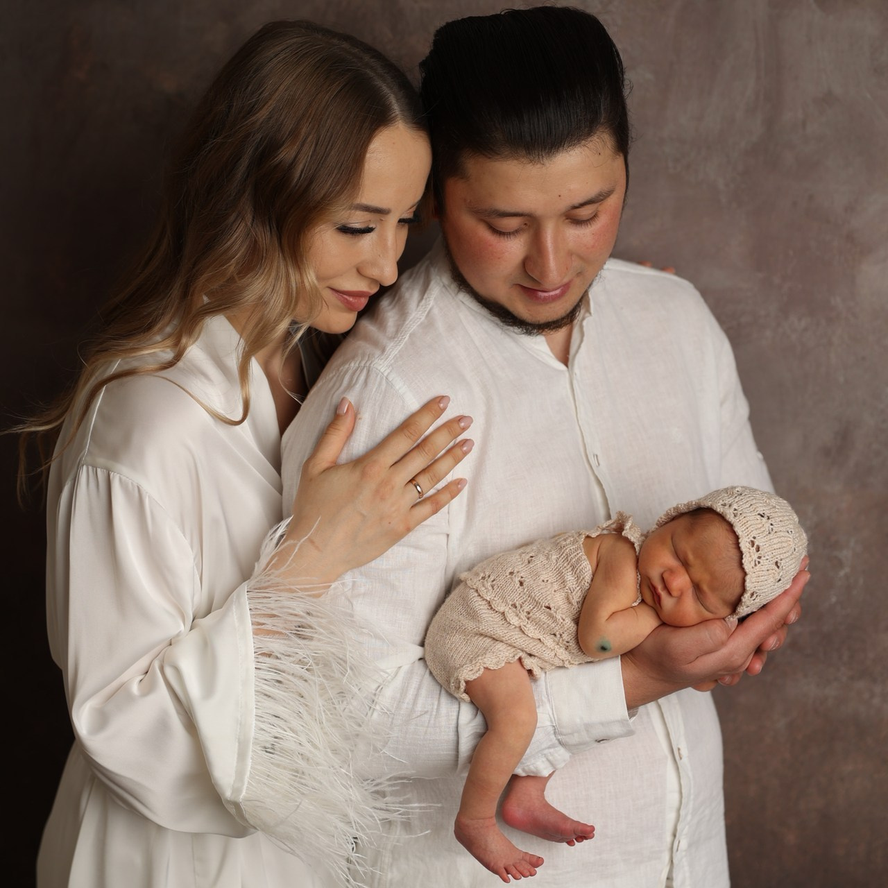 Отзывы счастливых родителей после съемок. Фотограф беременности и новорожденных Диляра Эстрина г. Альметьевск