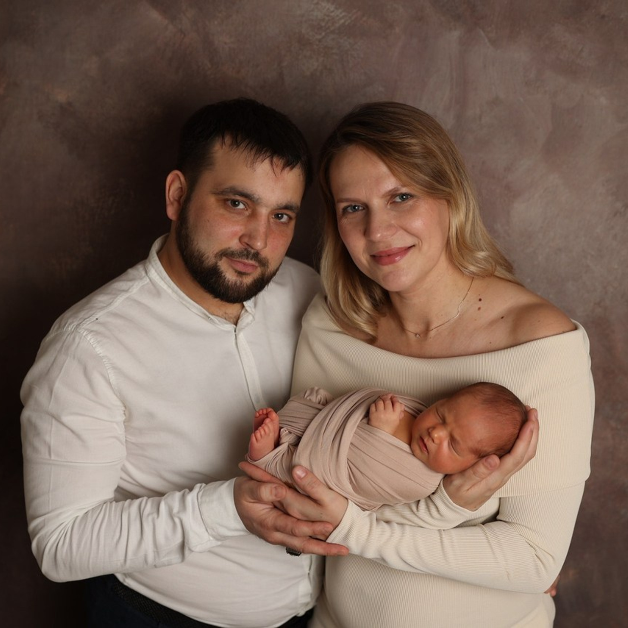 Отзывы счастливых родителей после съемок. Фотограф беременности и новорожденных Диляра Эстрина г. Альметьевск