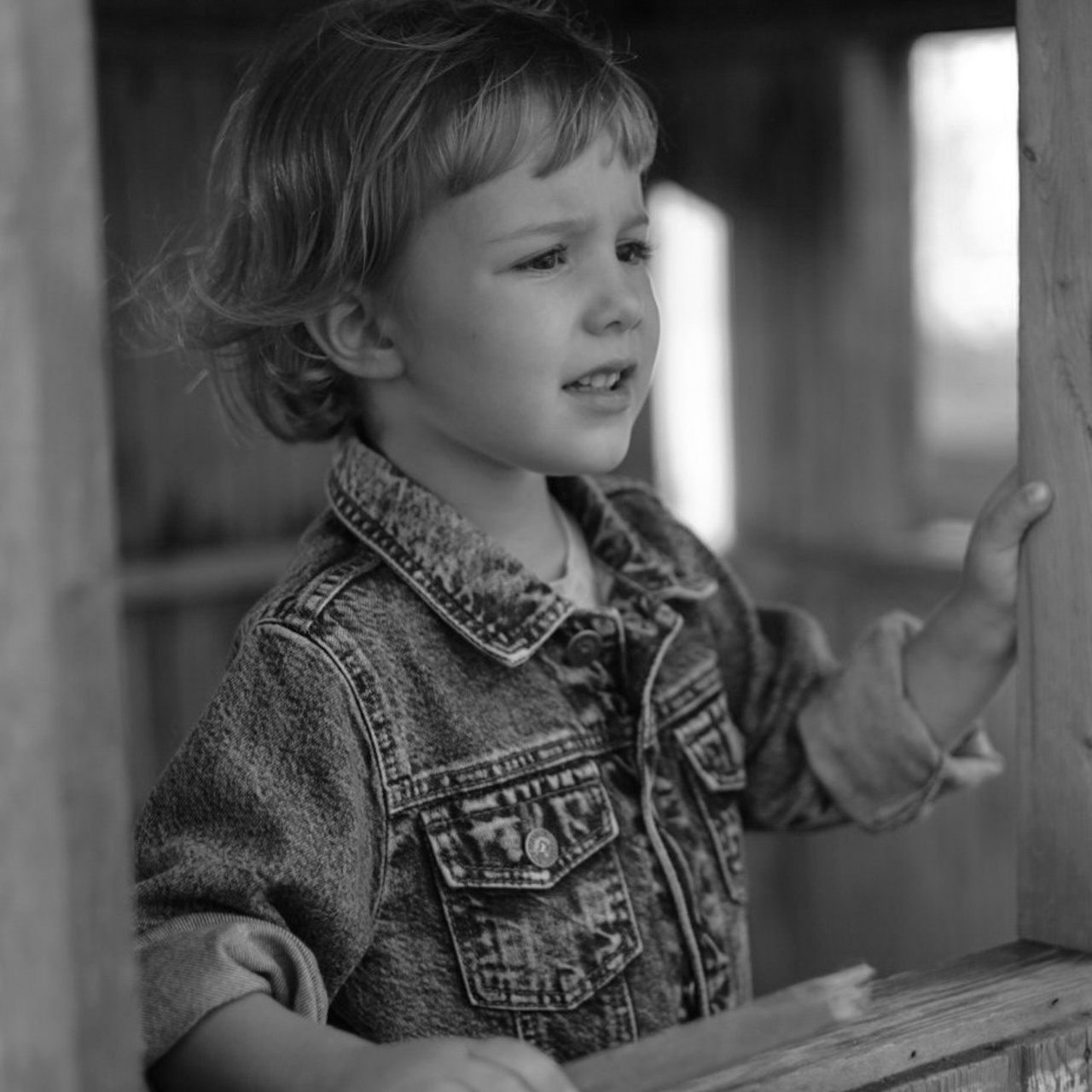 Анечка, фотопрогулка в&nbsp;«золотой час»