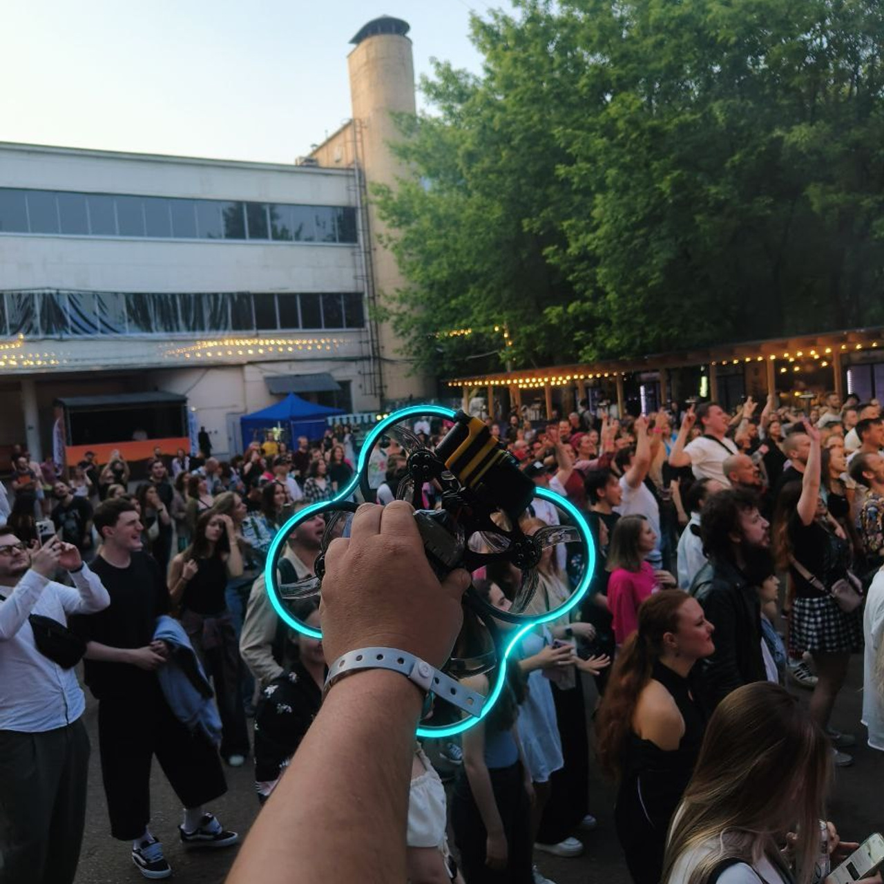 Виртуальные туры. MSCopters indoor — аэросъемка на FPV-дронах в помещениях