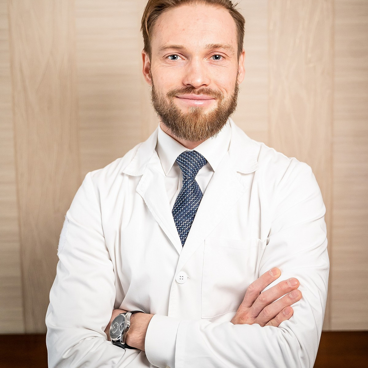 Съемка в студии. Контент съемка под ключ. Световое шоу / Москва и Мо