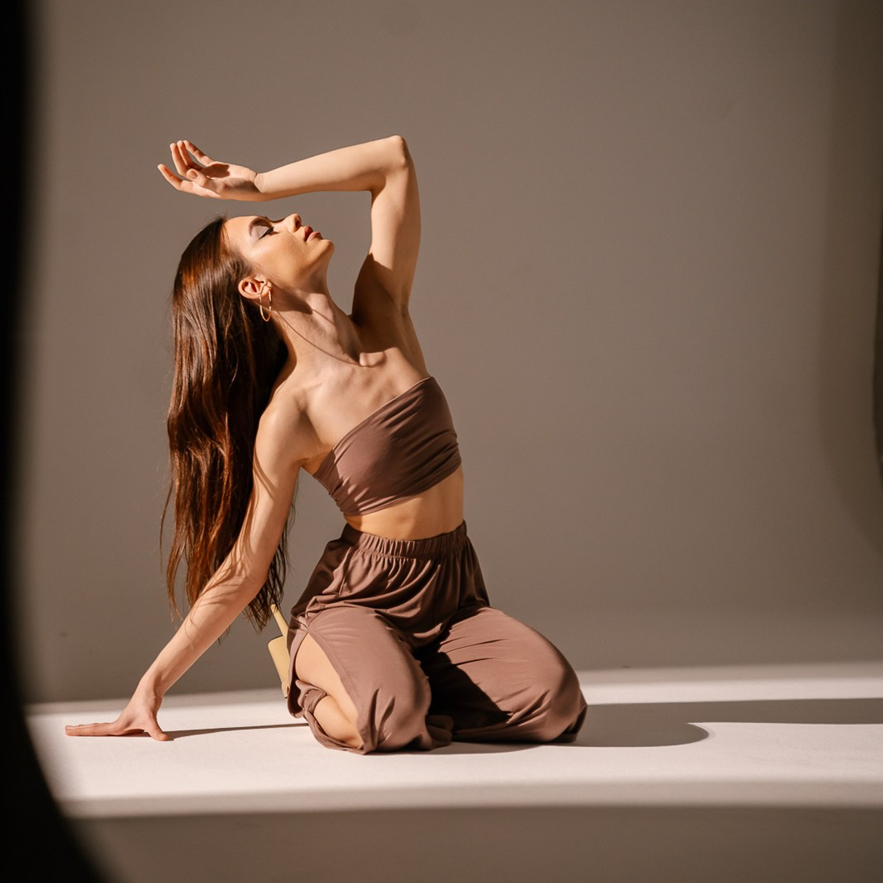 Одежда для танцев Контент