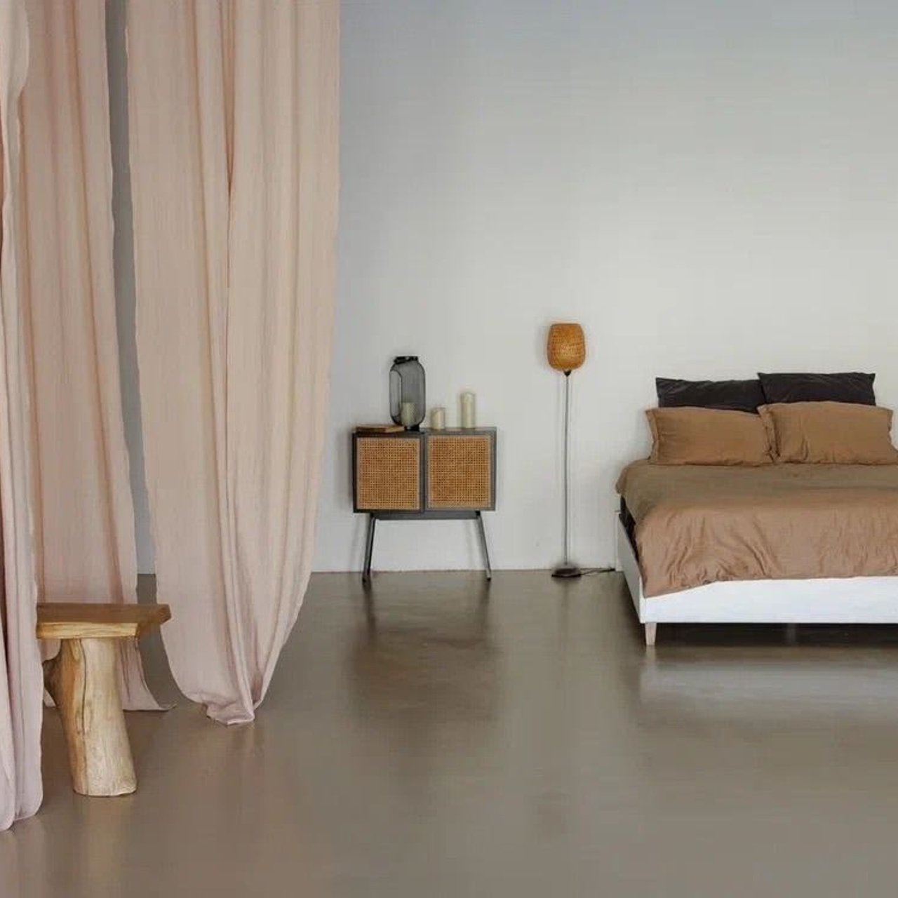 черно-белая фотосессии в студии