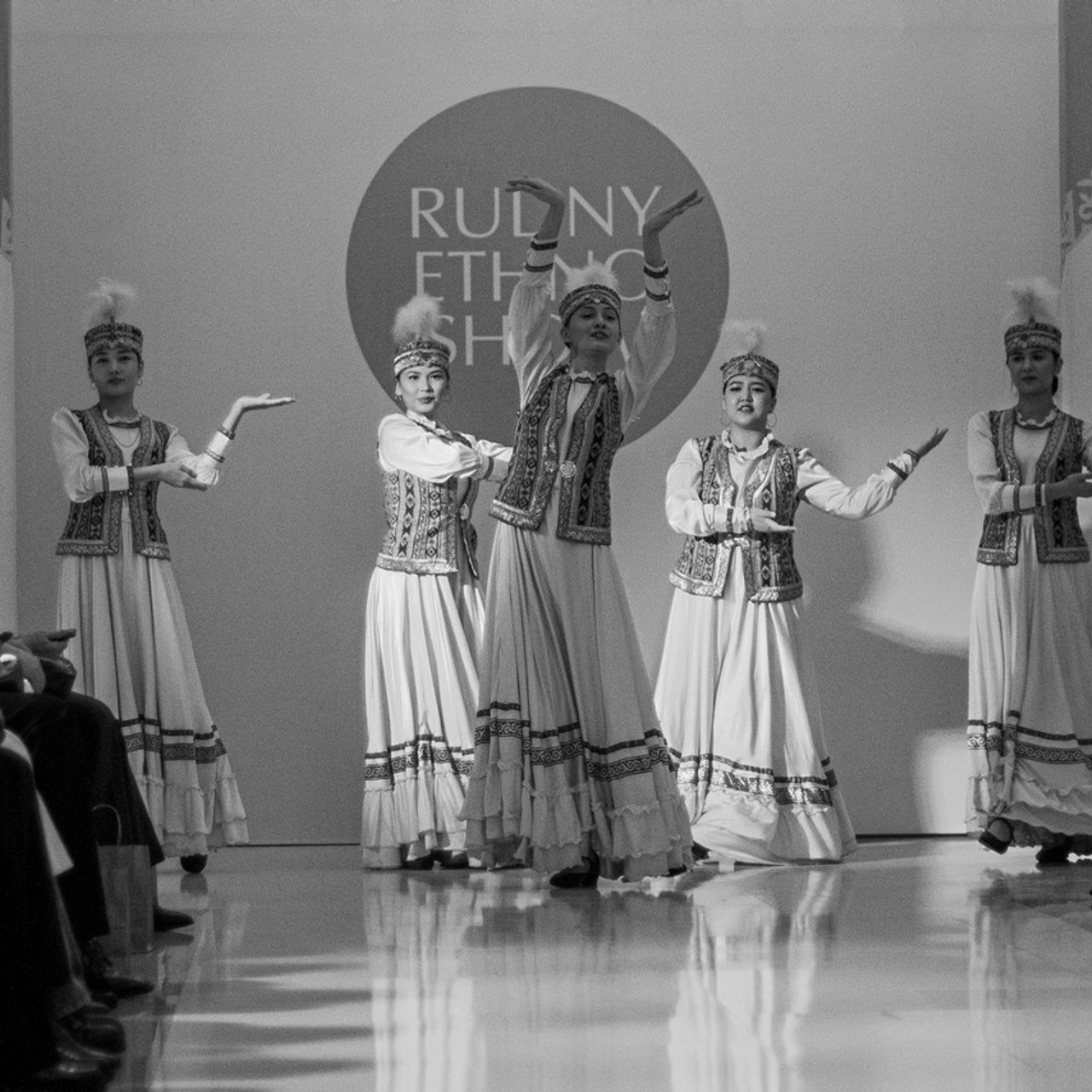 Отзывы. Арина Сафиулина | fashion и art-фотограф