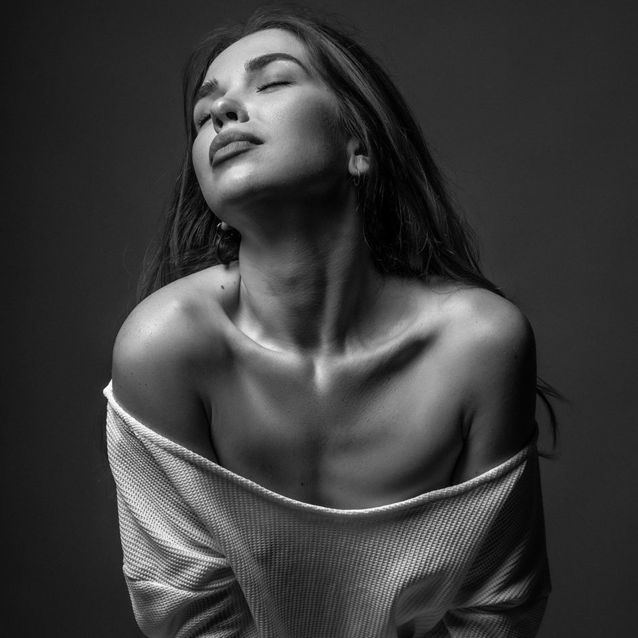 Отзывы о женском фотографе Александре Шебанове. Москва Женский ню и будуарный фотограф. Александр Шебанов