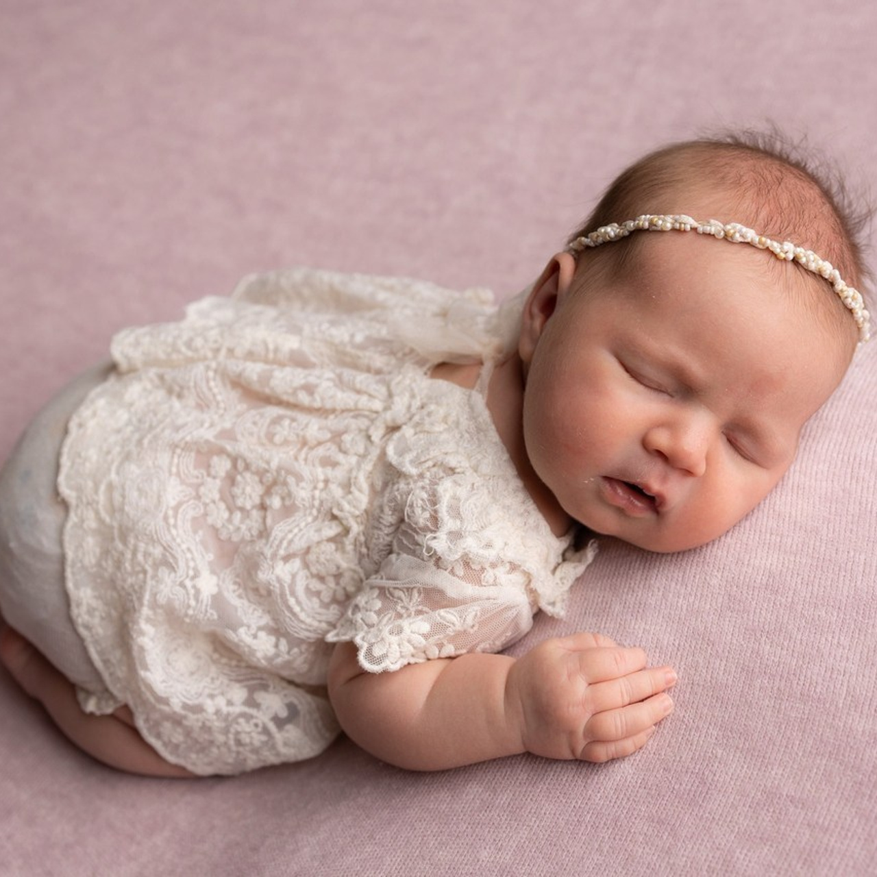 Отзывы - Фотограф новорожденных: впечатления наших клиентов. Фотограф новорожденных: волшебные моменты первых дней жизни