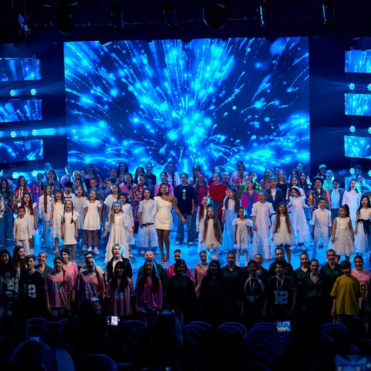 Отзывы. Выпускные фотокниги во Владивостоке Джуган Елена