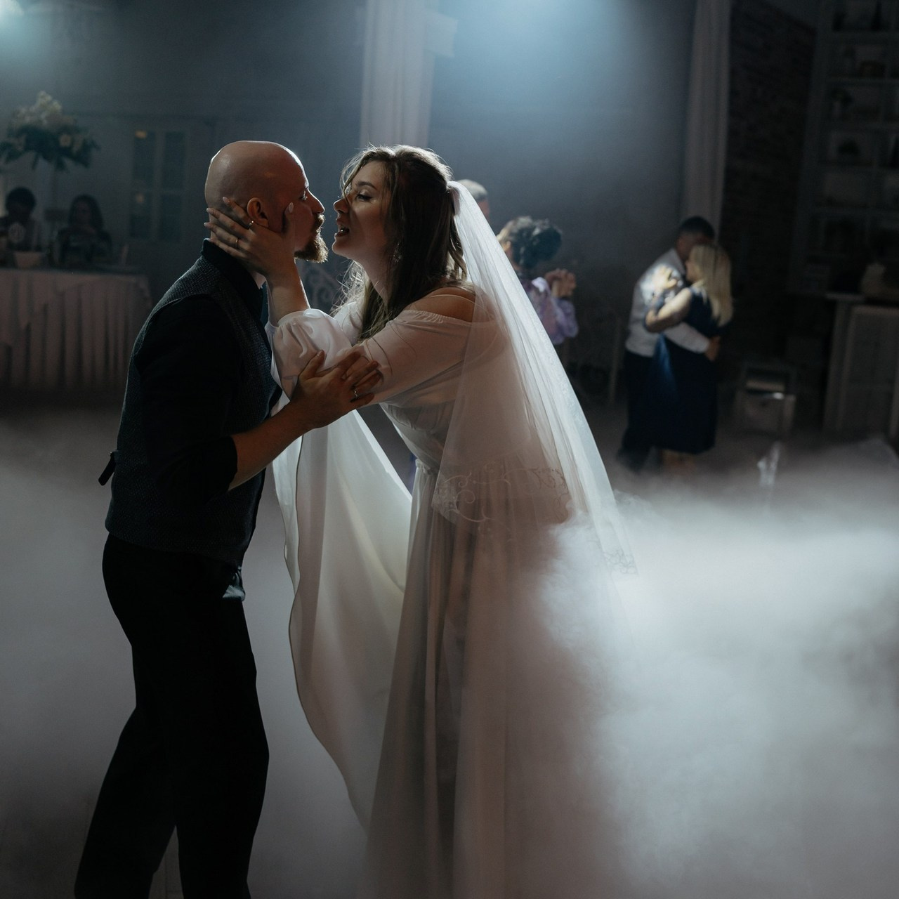 Отзывы. Свадебный фотограф в Санкт-Петербурге Саша Колоцей