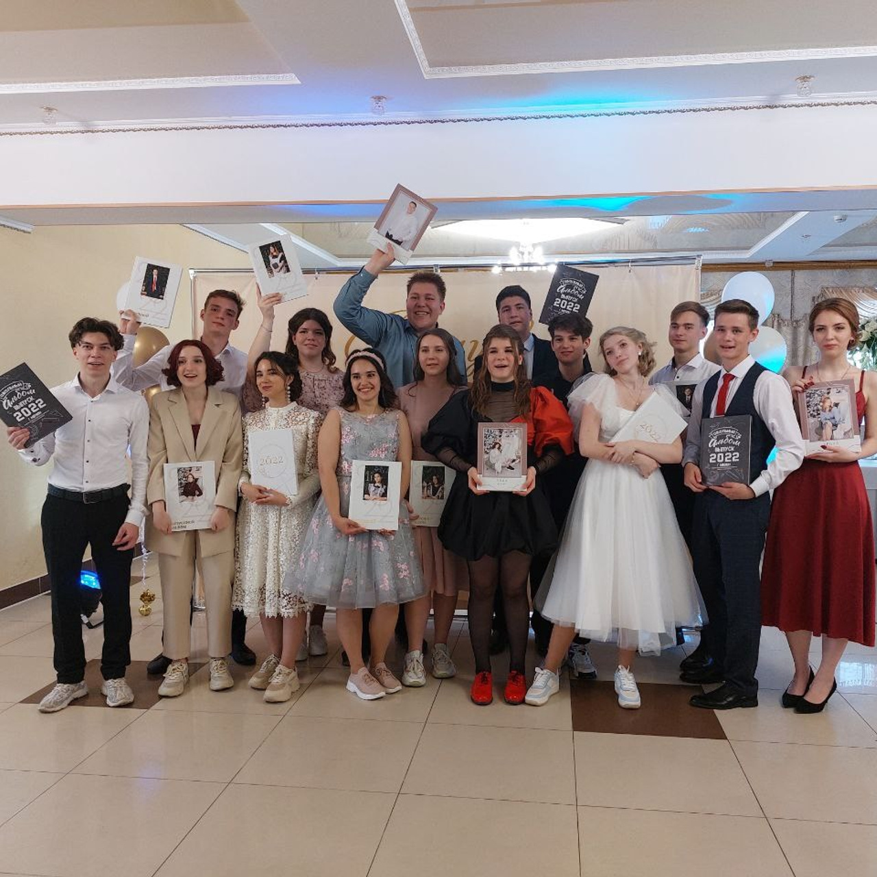 Выпускные альбомы СПБ МСК. Memory Book — Выпускные альбомы в Санкт-Петербурге и Москве