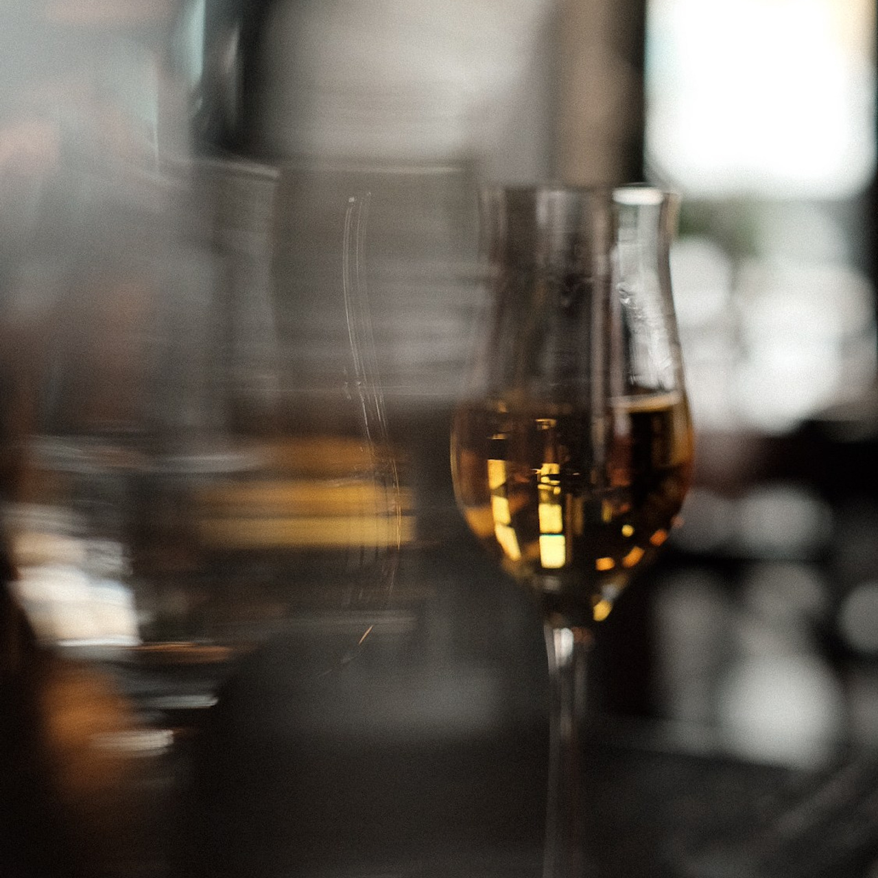 Wine bar