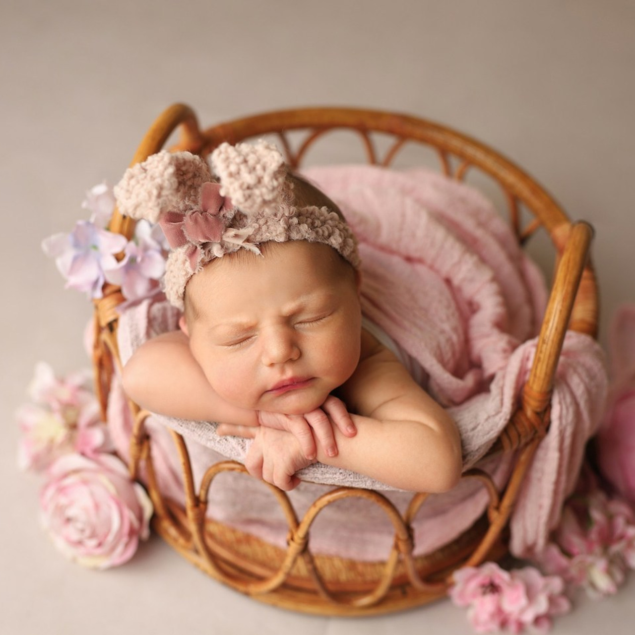 Отзывы. Фотограф новорождённых в Казани Нейля Гильмутдинова ньюборн