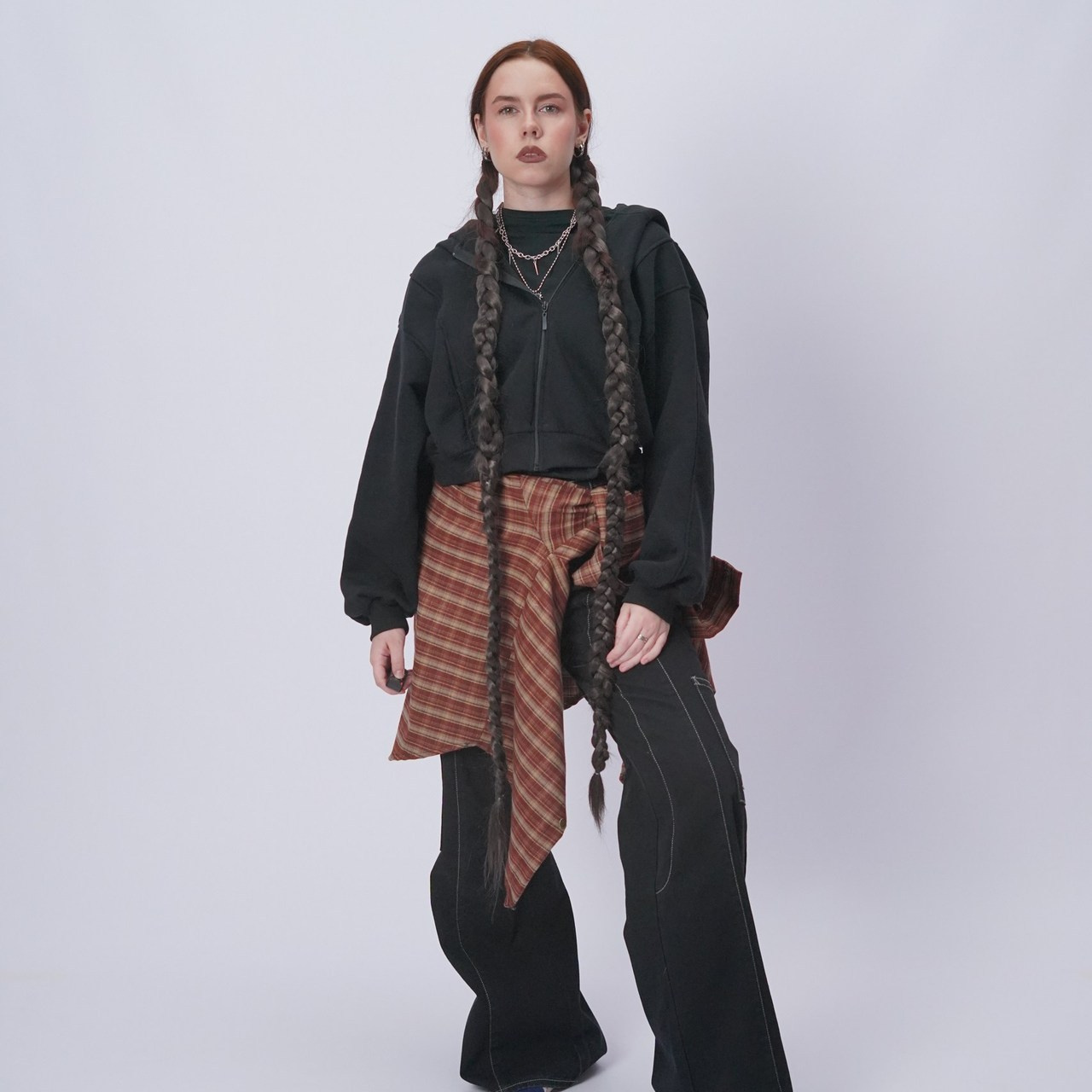 Отзывы. Автопортретная | CONTRAST | Губкин