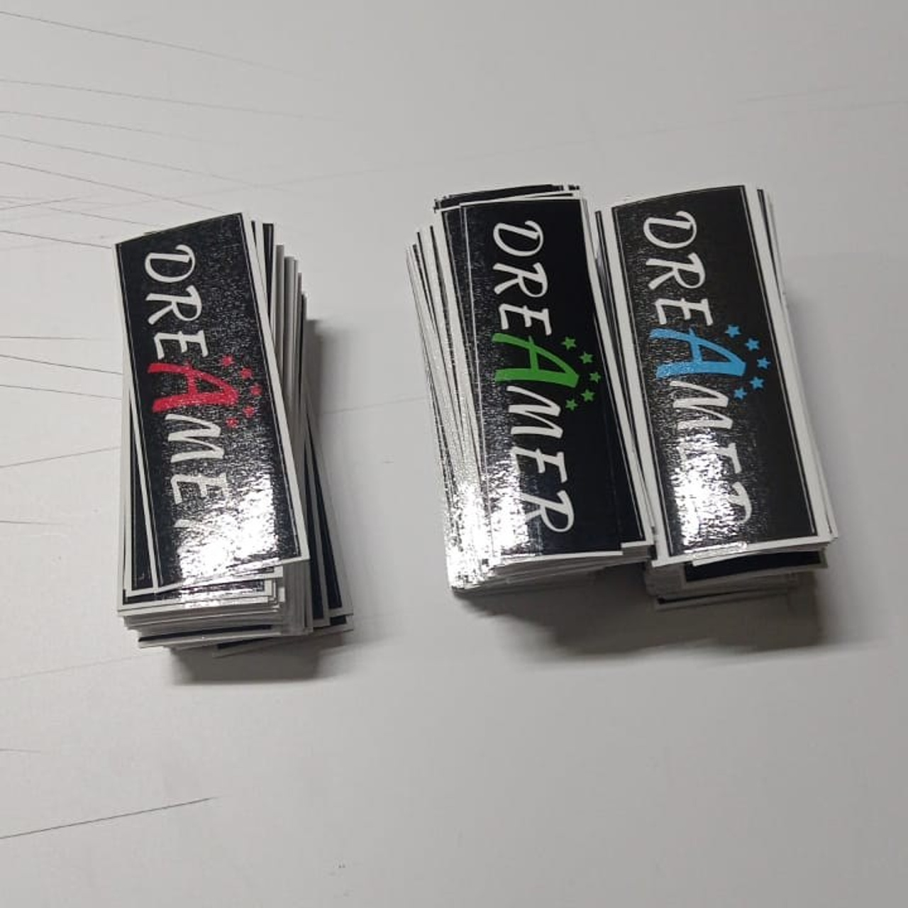 Самоклейка с резкой по контуру