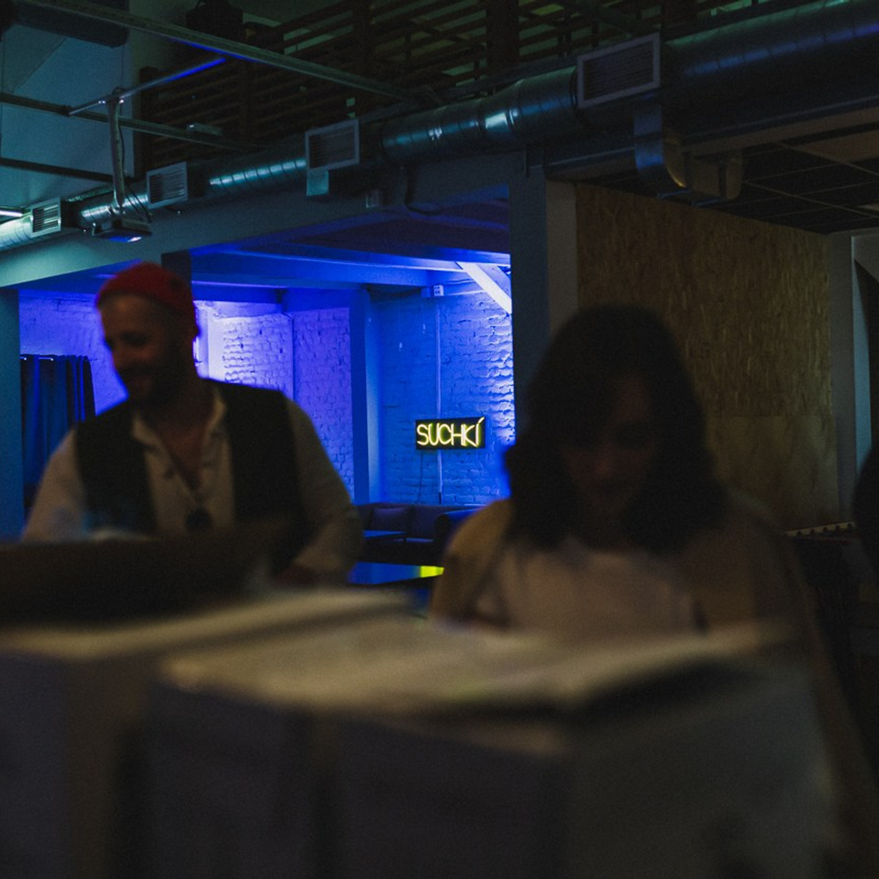 Бизон и валя. Фотограф Ольга Нестерова СПБ и т. д