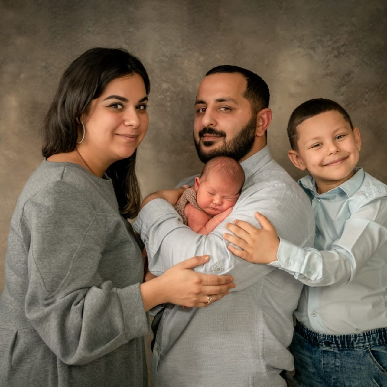 Отзывы о работе фотографа в Калуге Проняевой Евгении. Фотограф новорождённых, семейный, школьный в городе Калуге Евгения