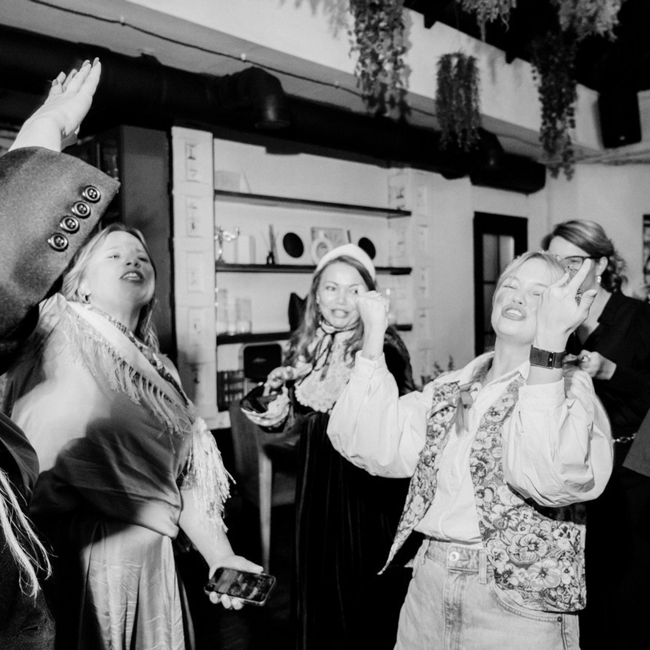 Отзывы. Бэкстейдж и репортажный фотограф в Москве Артем Онацко