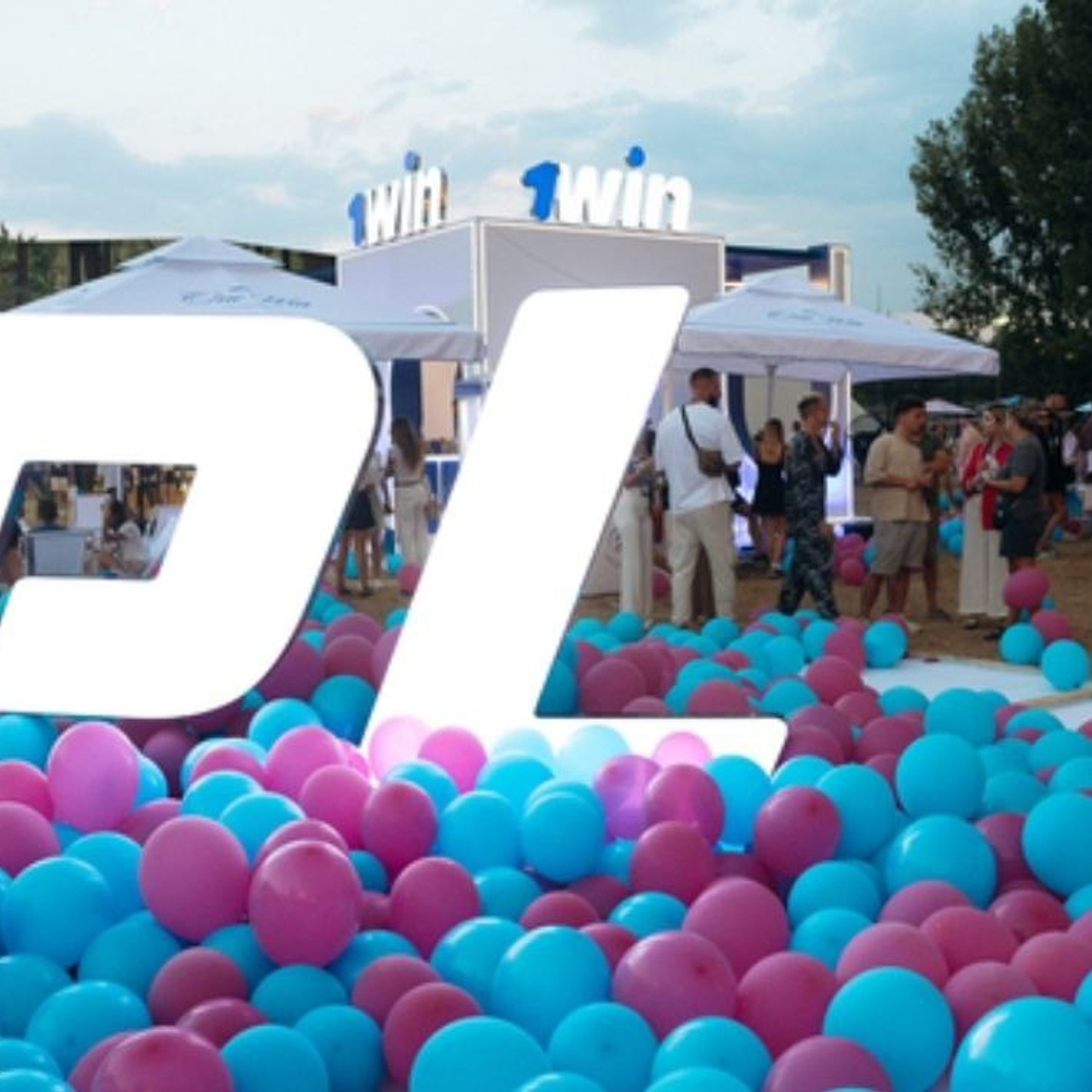 Dekoracija od balona balloons decorations. Шары с гелием, фотозоны Нови Сад Белград. Balone i dekoracije od balona Novi Sad Beograd