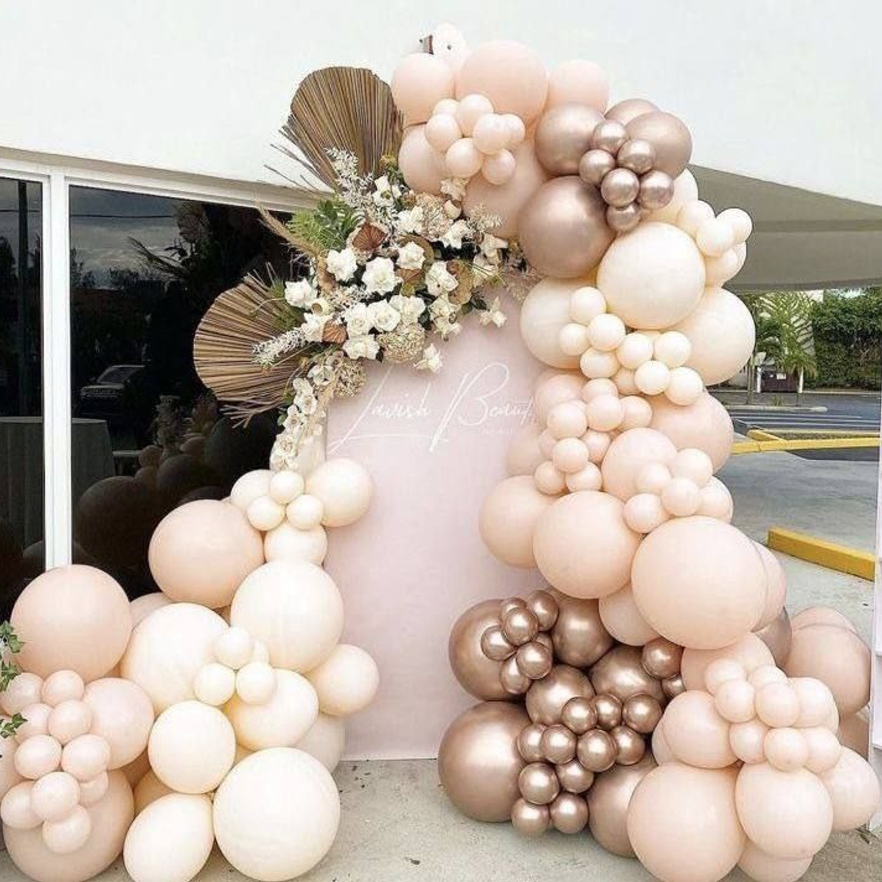 Dekoracija od balona balloons decorations. Шары с гелием, фотозоны Нови Сад Белград. Balone i dekoracije od balona Novi Sad Beograd