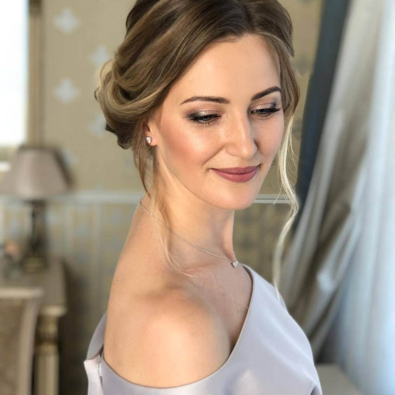 Прически и макияж на свадьбу, фотосессию, корпоратив от стилиста Кандаловой Елены в Москве, Домодедово