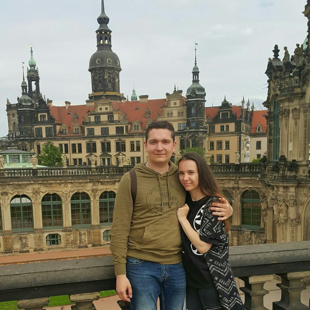 Отзывы. Саксофонист и поющий Ведущий Рустем Алюков в Уфе