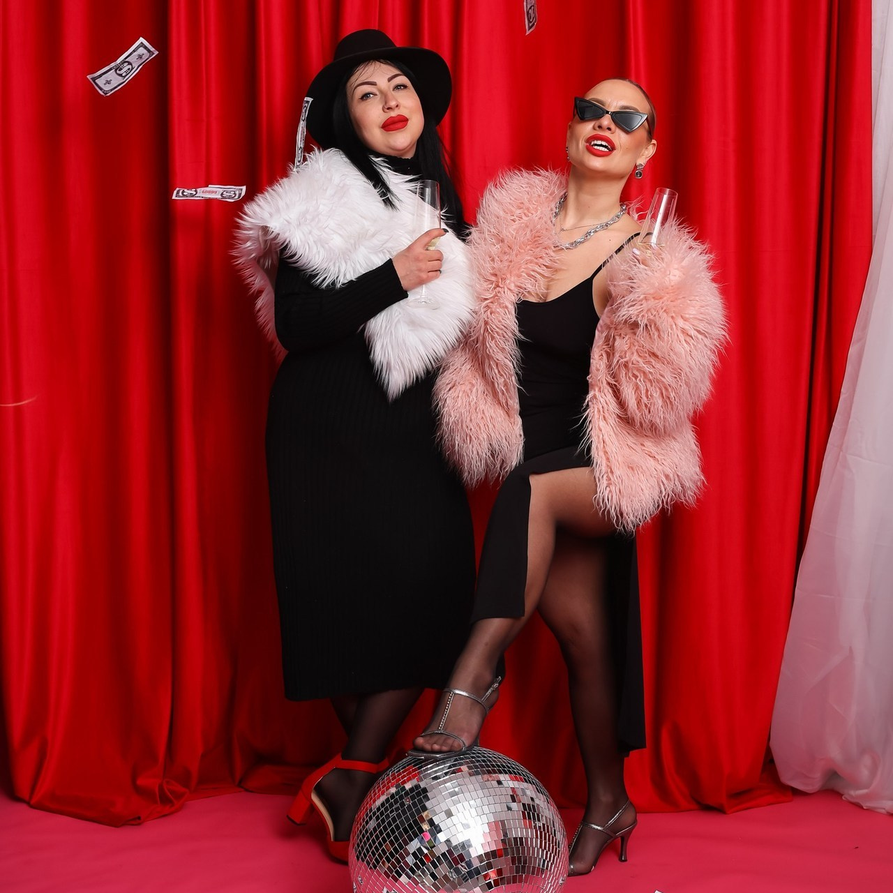 Фотостудия автопортретная SIGMA в городе Тольятти