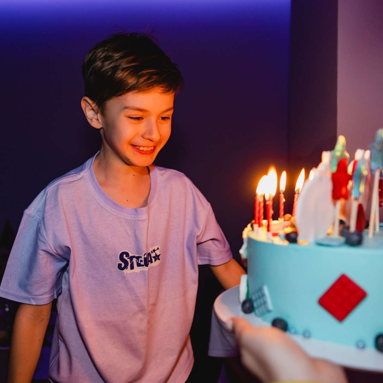 Отзывы. Сайт с красивыми фотографиями и людьми