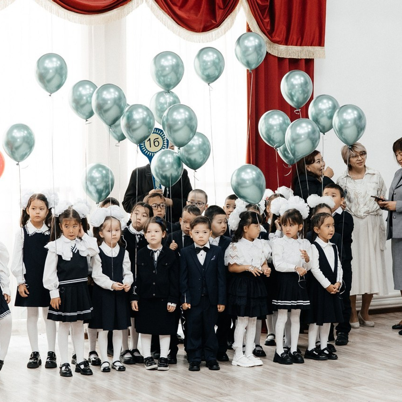 Отзывы. Меня зовут Гайдар Искаков. Я живу в Астане и фотографирую свадебные торжества, ивенты, индивидуальные сьемки в Астане, Алматы и Дубае