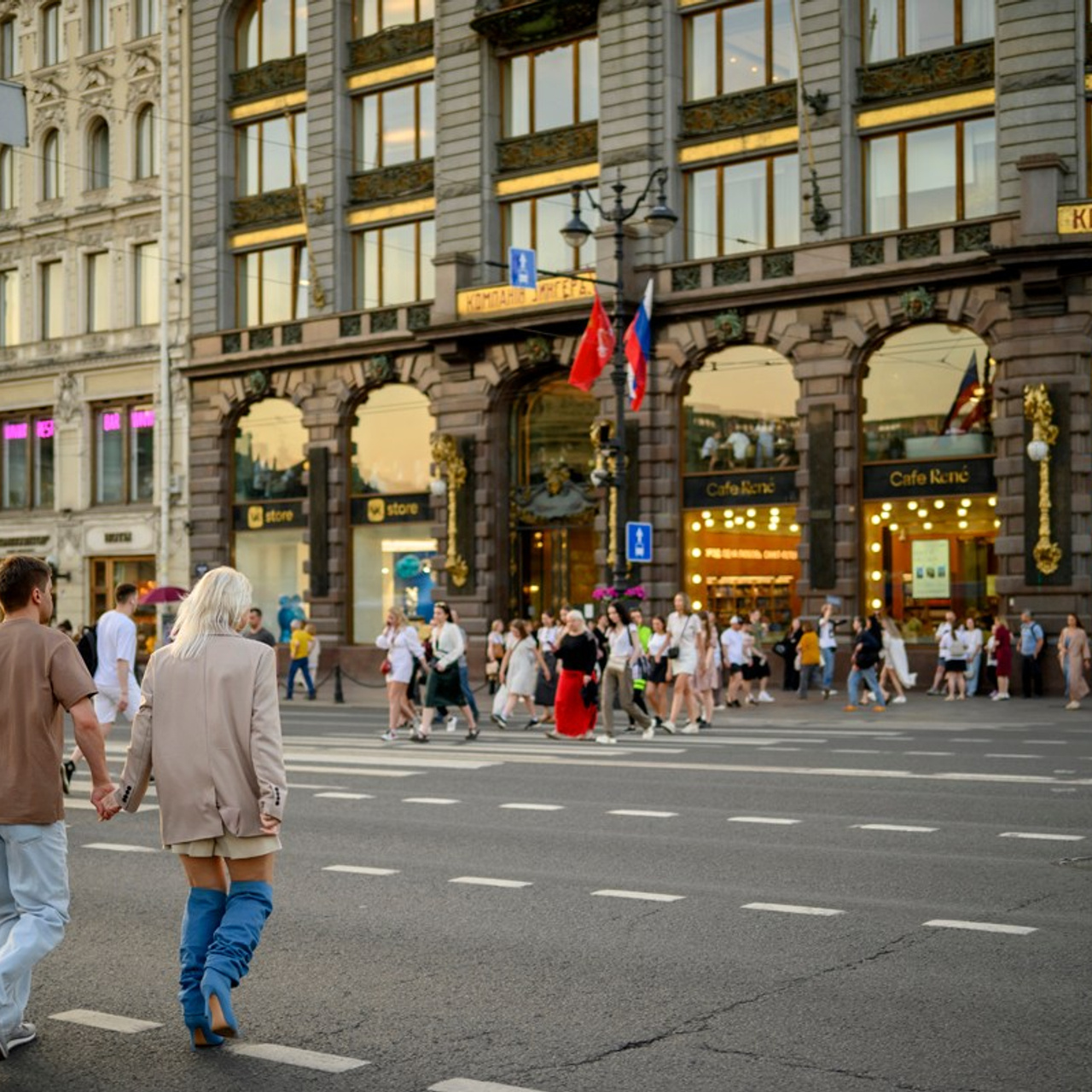 МИЛА И МАКС В ГОРОДЕ НА НЕВЕ. Фототуры, обучение, фотограф Анастасия Забелина в Крыму и Севастополе