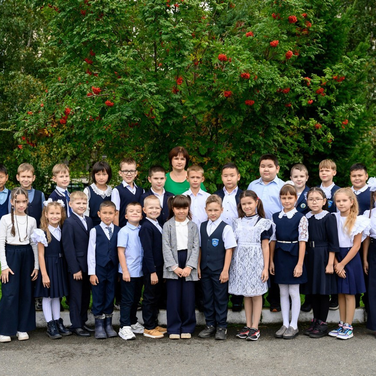 Отзывы. Фотоальбомы для выпускников школ и детских садов в Республике Алтай и за её пределами