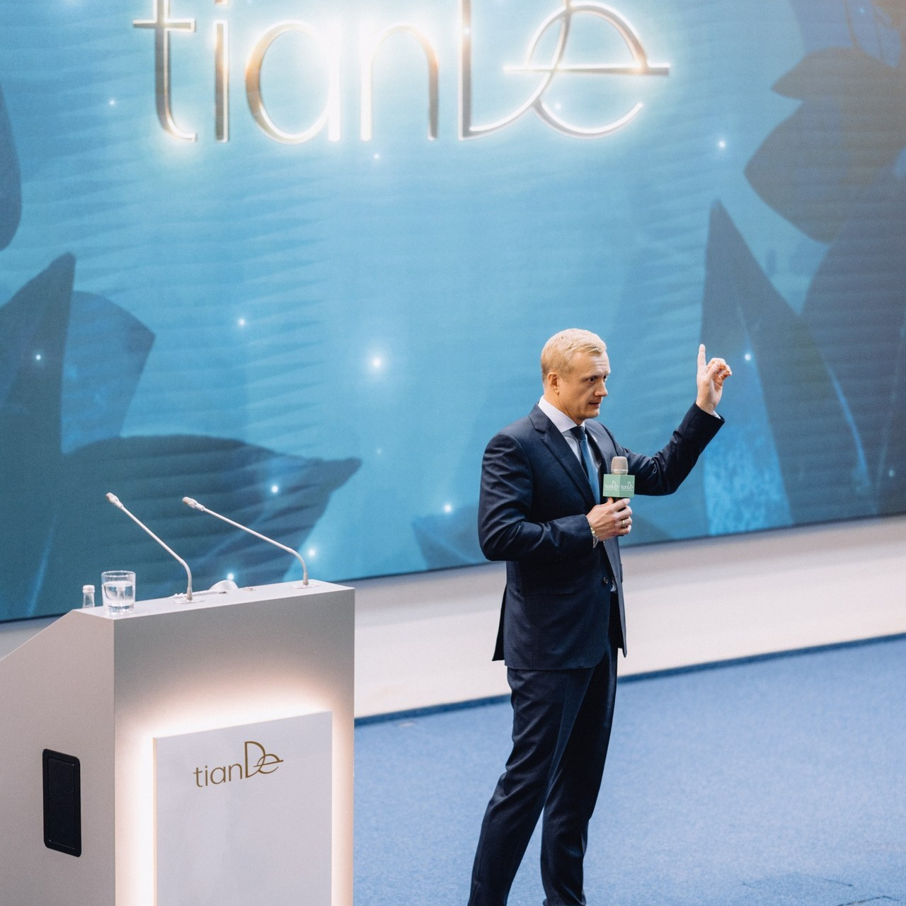 Фотограф Спб. Профессиональный фотограф Алексей Васенцев. Минск, СПБ, Москва