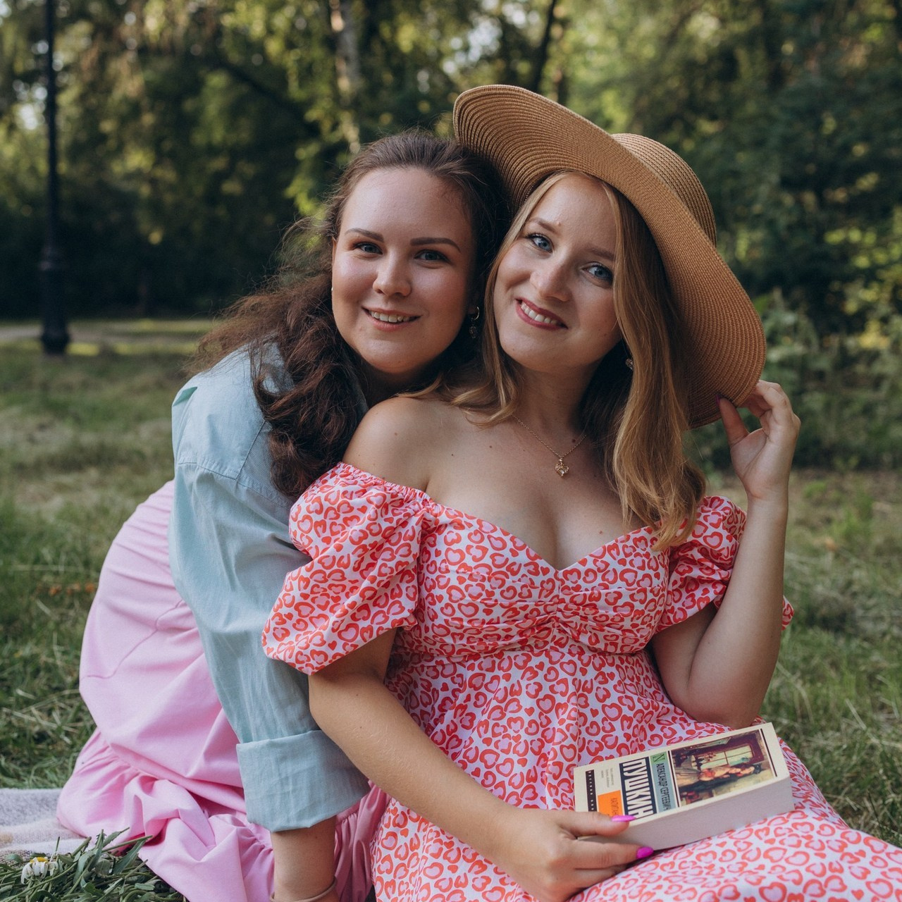 Отзывы. Привет! Меня зовут Эльвира, я фотограф в Екатеринбурге