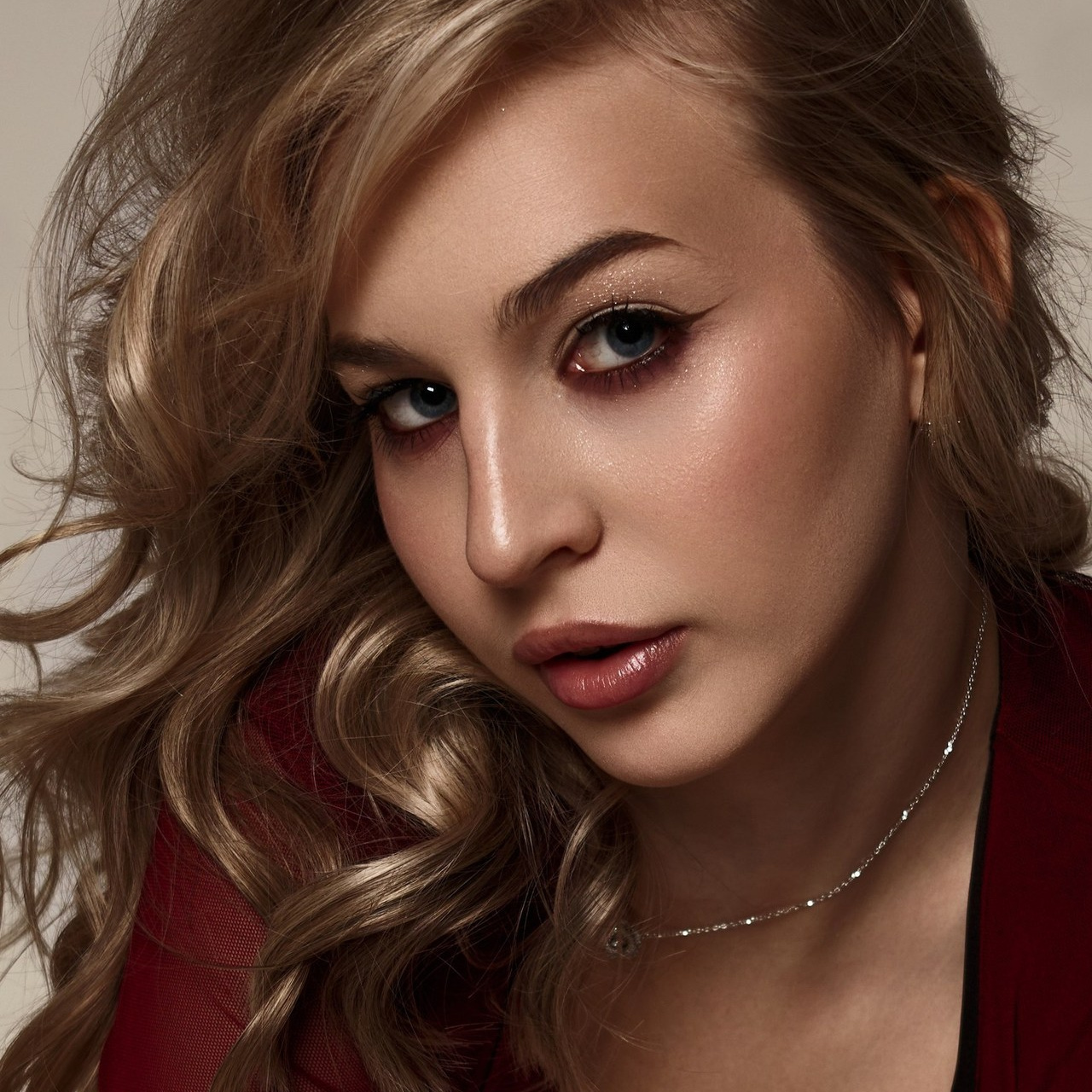 Отзывы. Женский портрет