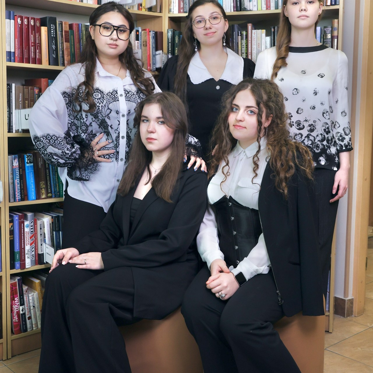 Отзывы. Школьные выпускные альбомы в Москве Марина Николаева