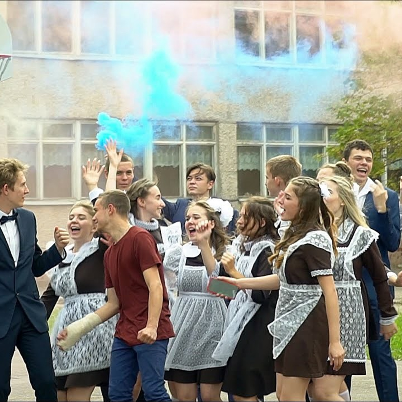 видео